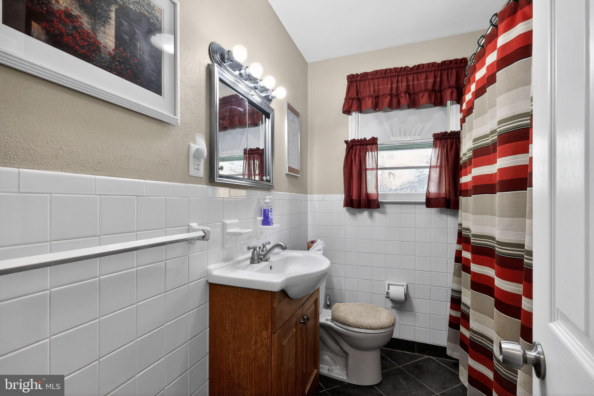 SHERIDAN SQUARE - Residential