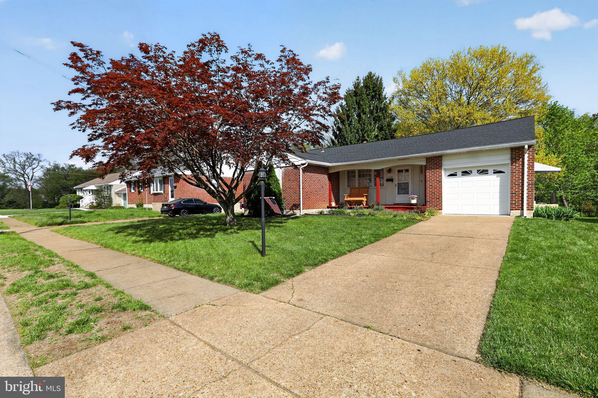 SHERIDAN SQUARE - Residential