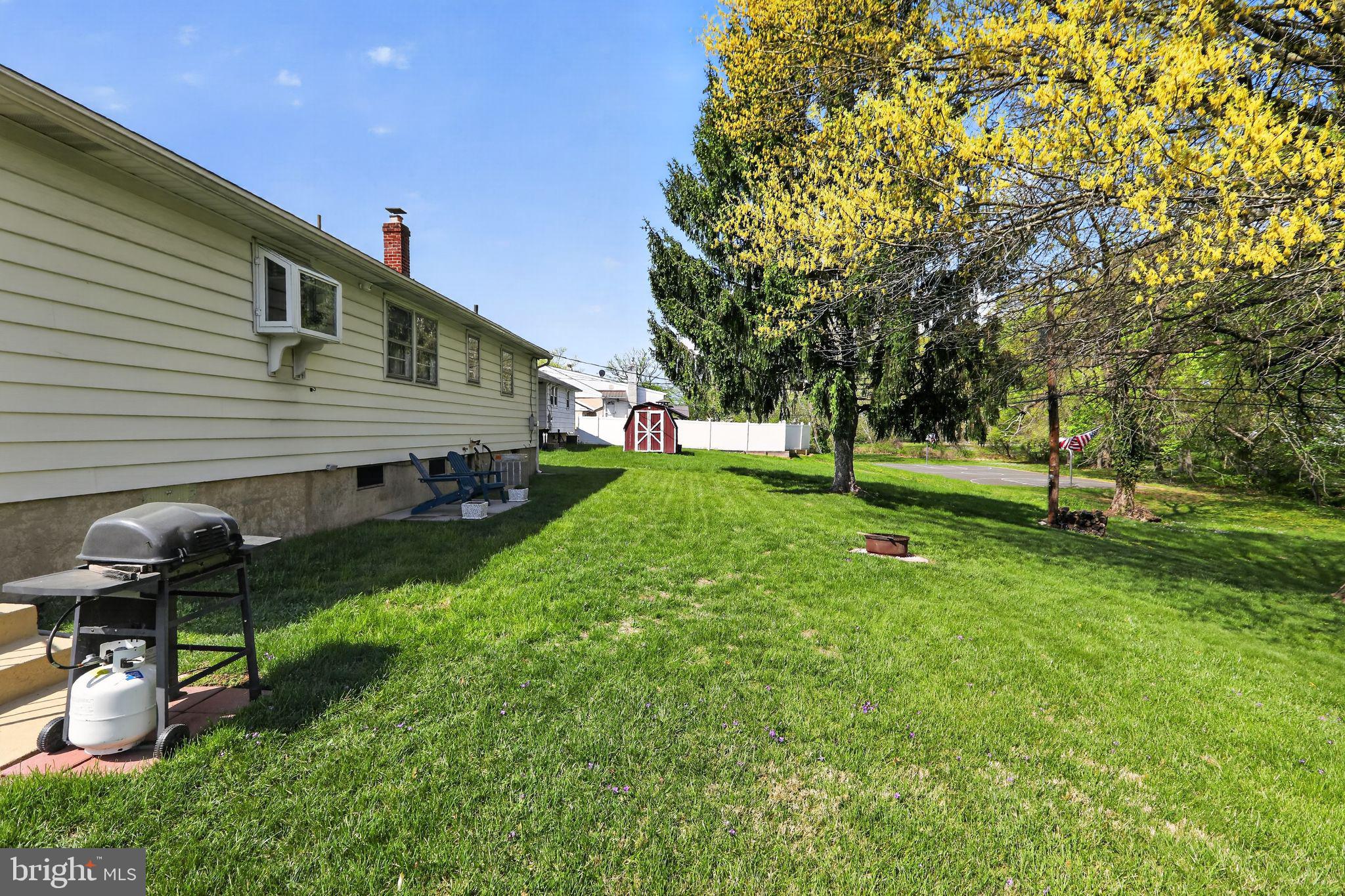 SHERIDAN SQUARE - Residential