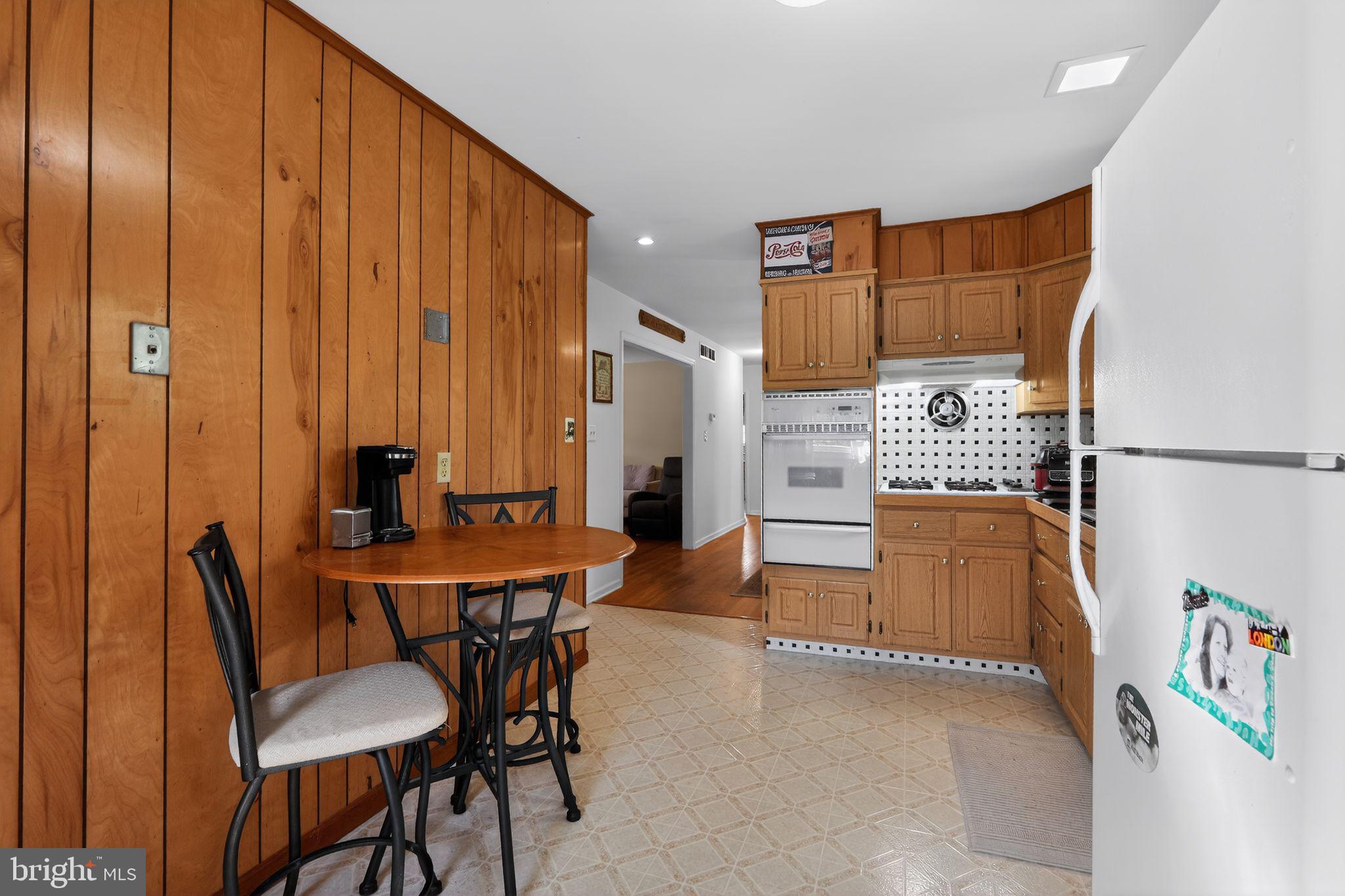 SHERIDAN SQUARE - Residential