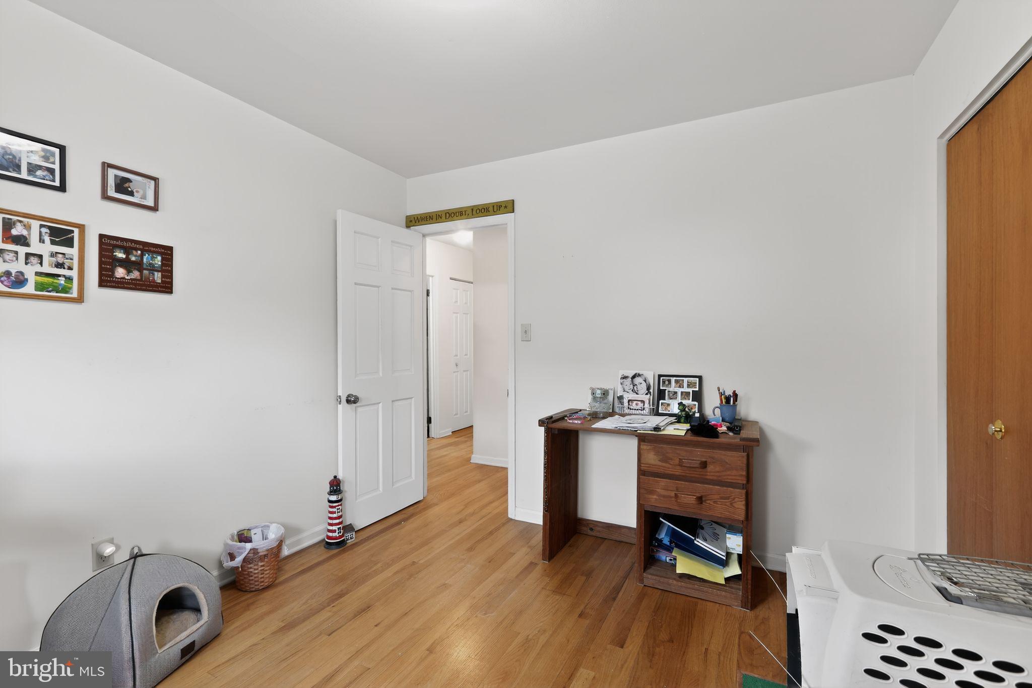 SHERIDAN SQUARE - Residential