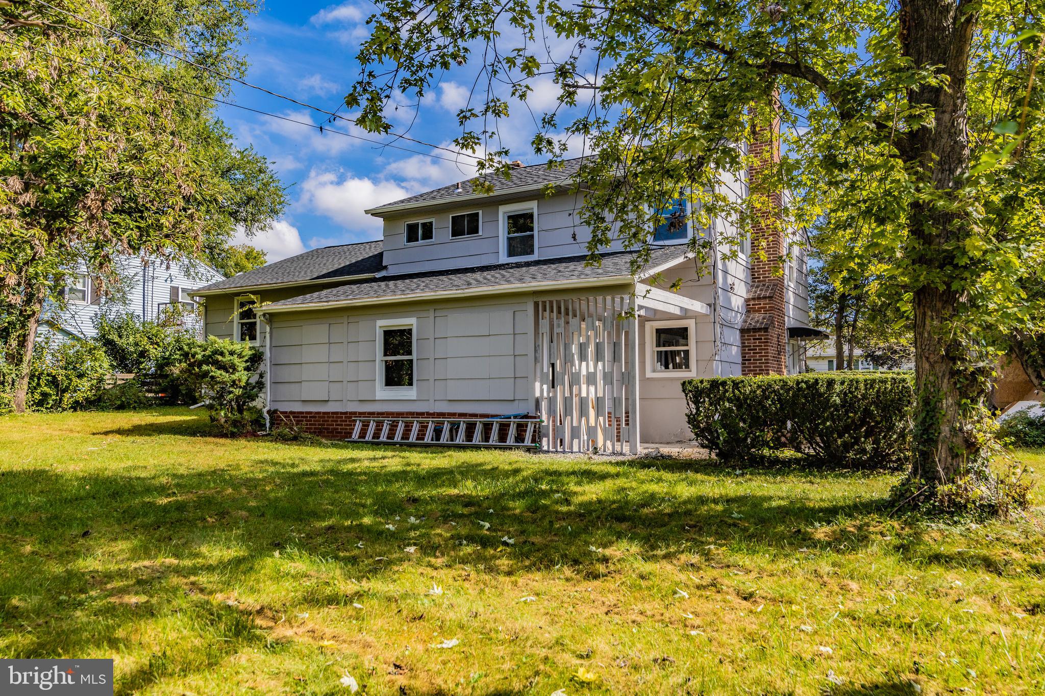 LONGFORD - Residential