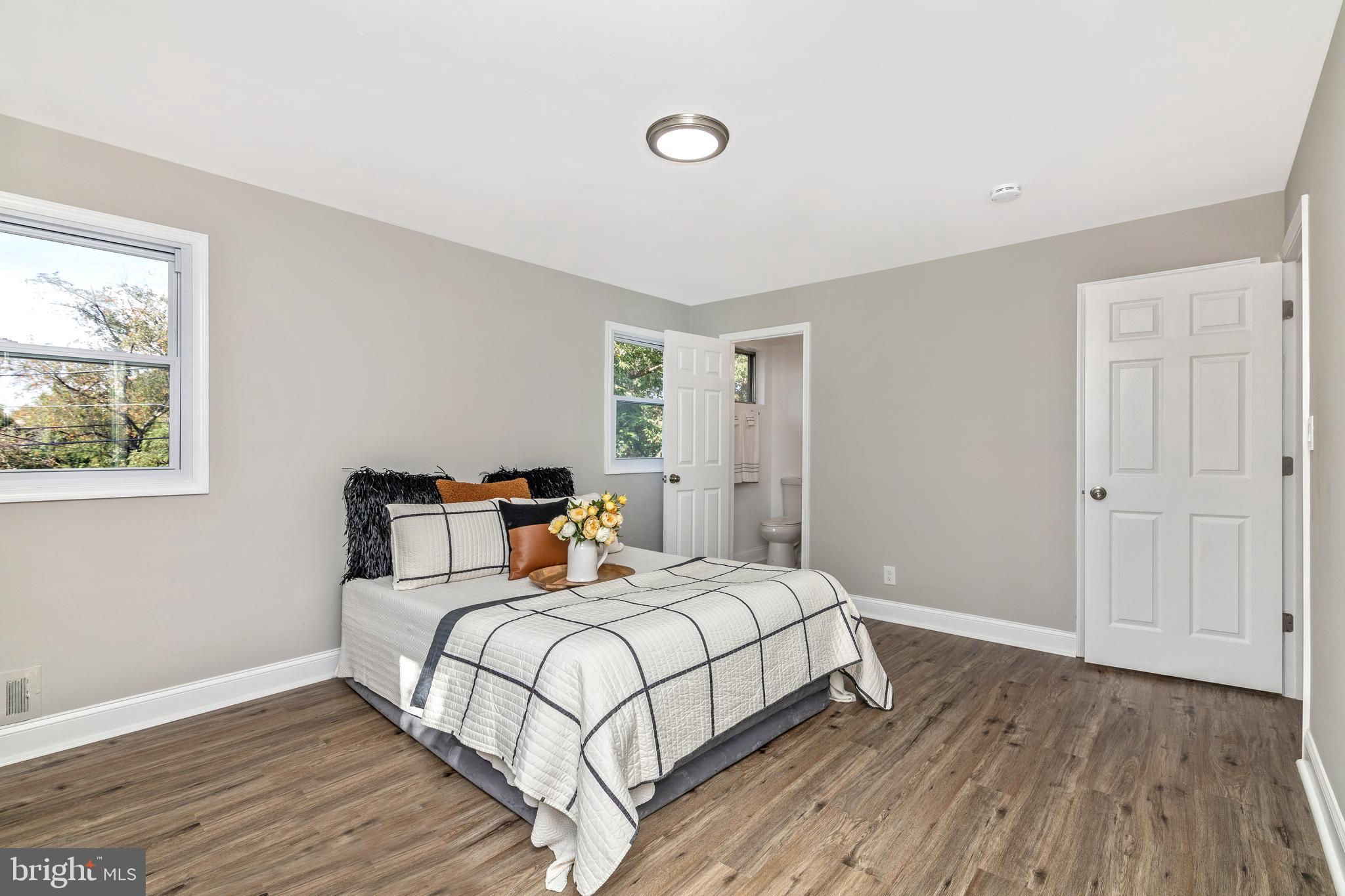 LONGFORD - Residential