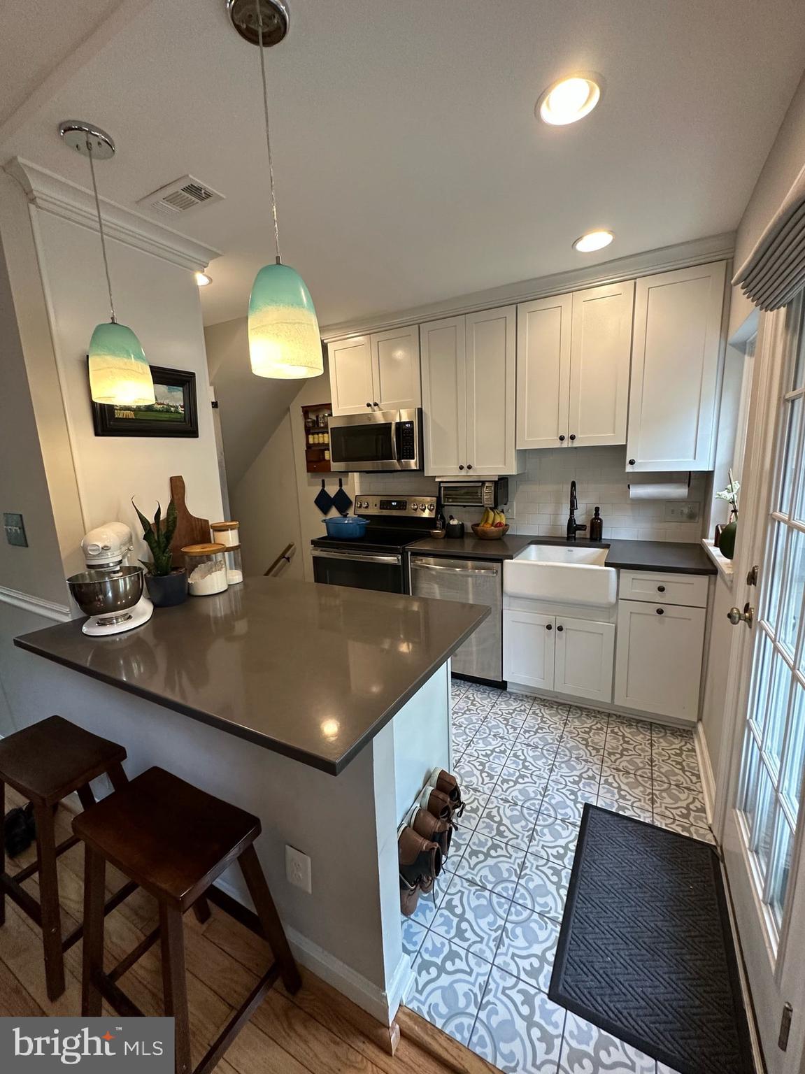 FAIRLINGTON VILLAGES - Residential Lease