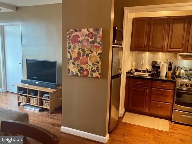 1011 ARLINGTON BOULEVARD 736