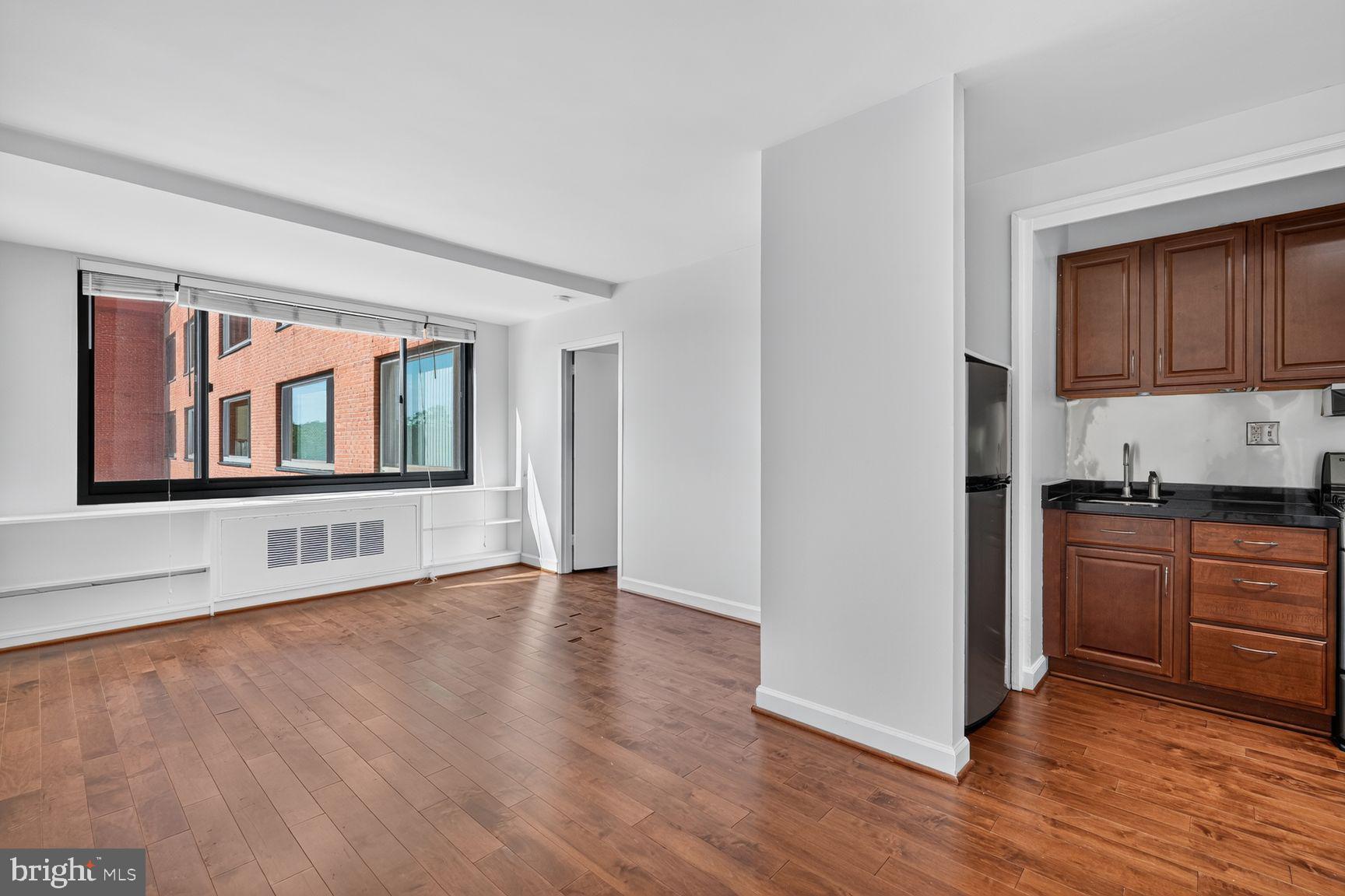1011 ARLINGTON BOULEVARD 736