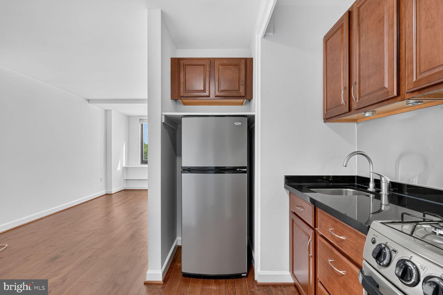 1011 ARLINGTON BOULEVARD 736