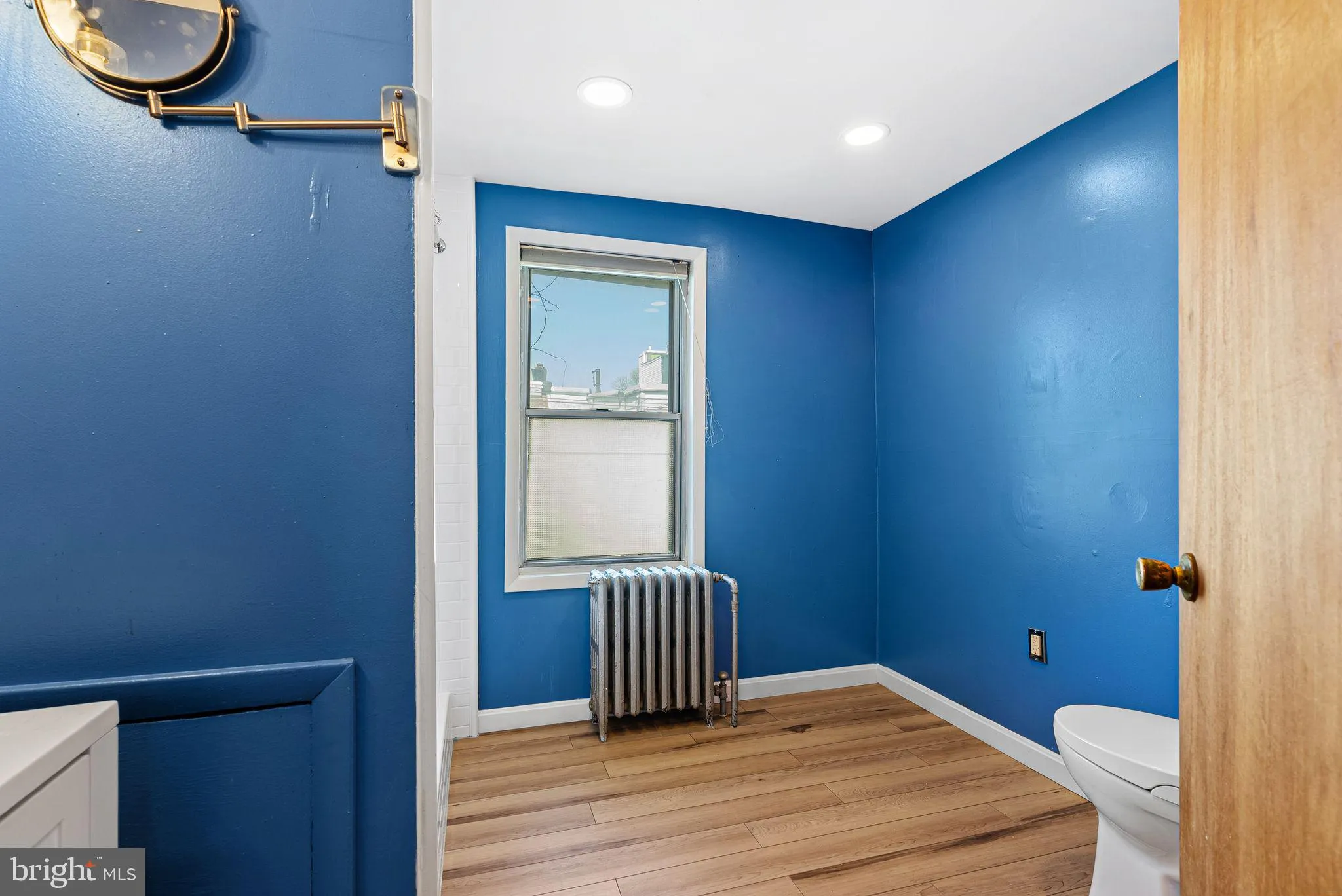 Philadelphia, Pennsylvania 19130, United States, 2 Bedrooms Bedrooms, ,1 BathroomBathrooms,Residential,Active,102332
