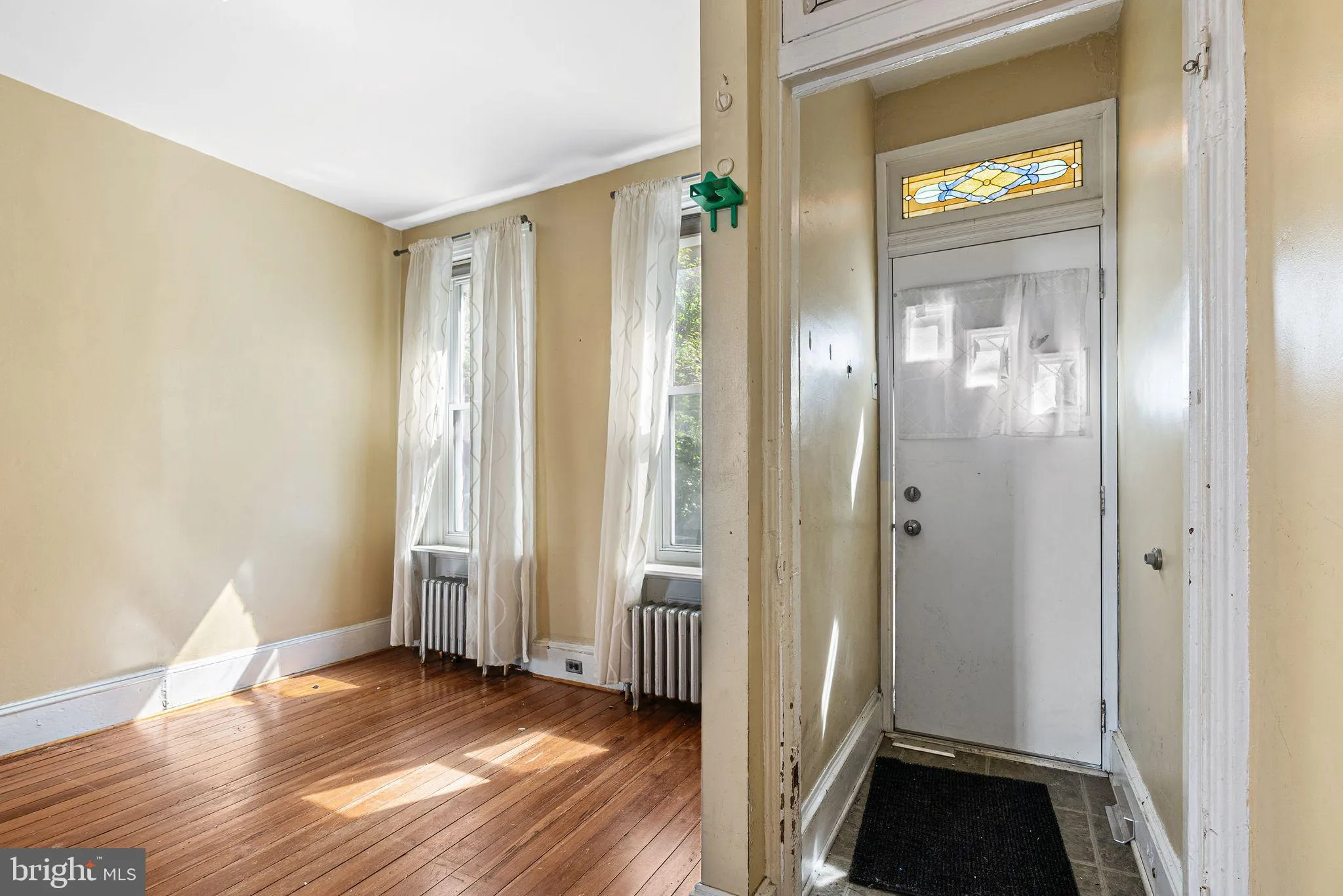 Philadelphia, Pennsylvania 19130, United States, 2 Bedrooms Bedrooms, ,1 BathroomBathrooms,Residential,Active,102332