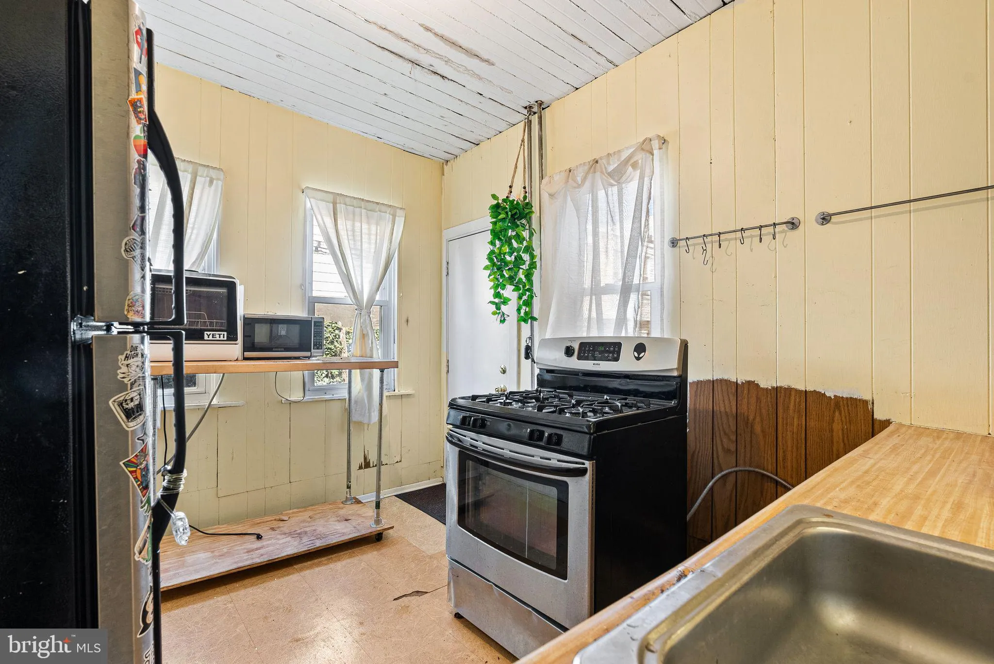 Philadelphia, Pennsylvania 19130, United States, 2 Bedrooms Bedrooms, ,1 BathroomBathrooms,Residential,Active,102332