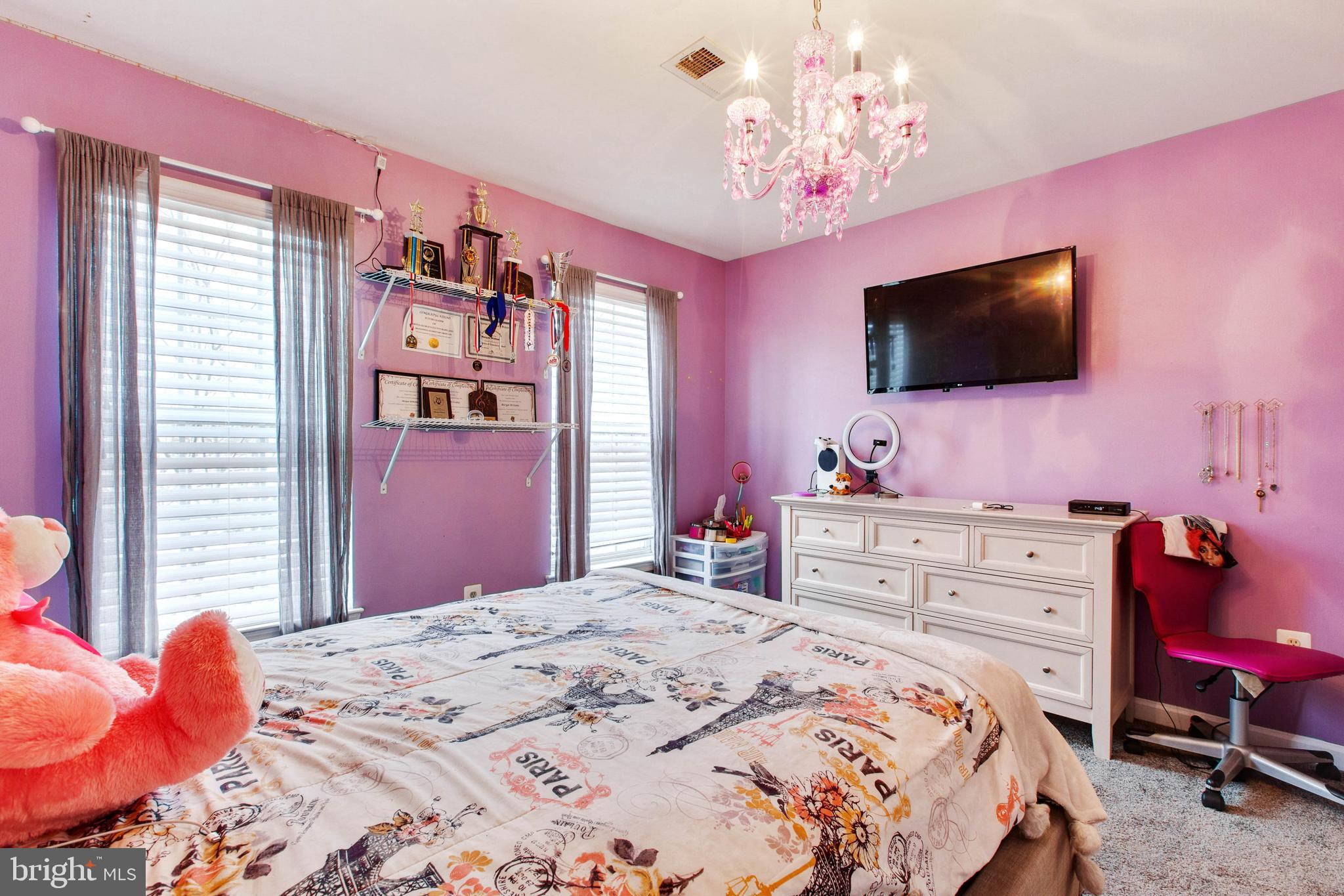 HAMPTON SUB-PLAT 1> - Residential