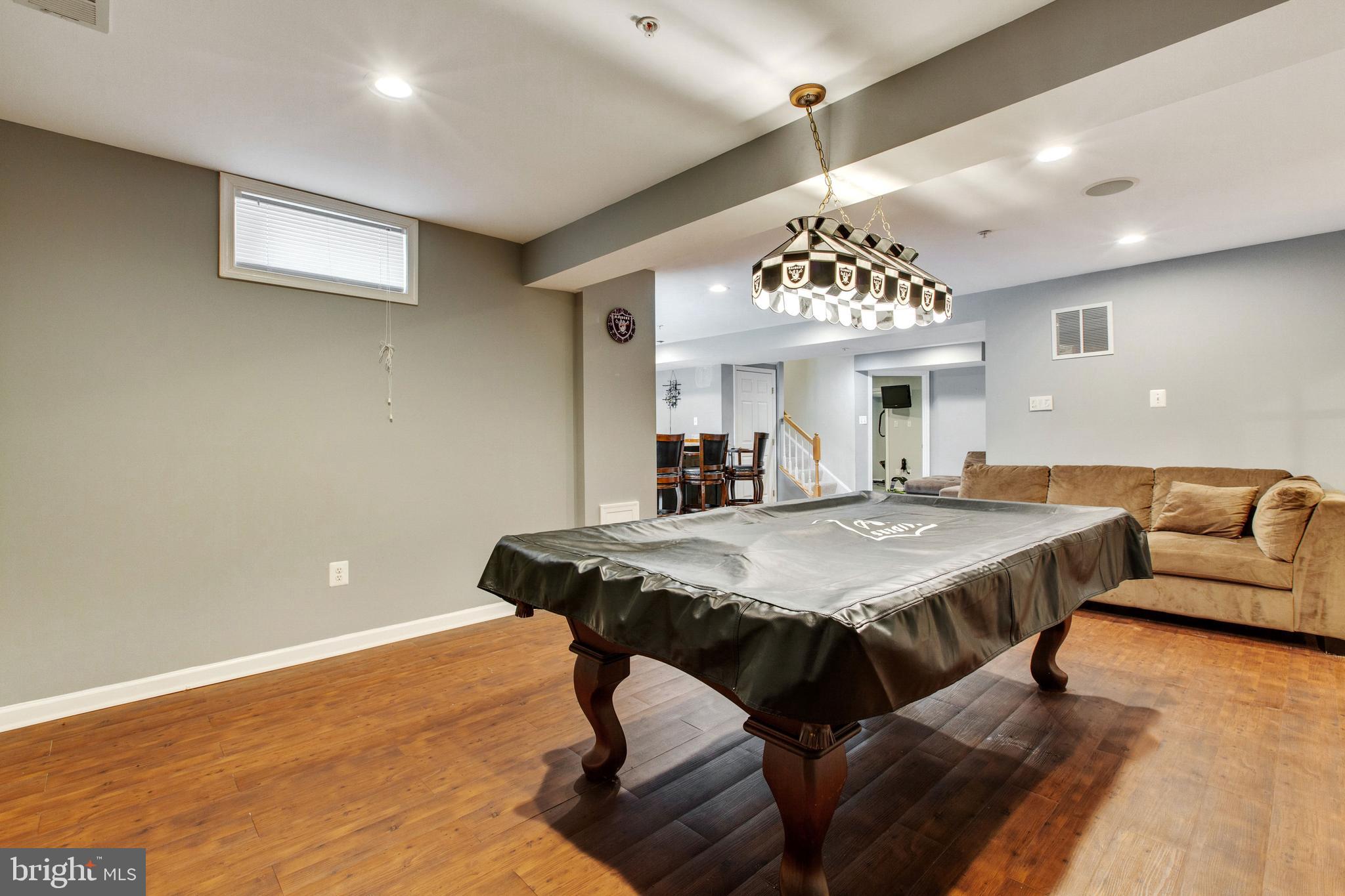 HAMPTON SUB-PLAT 1> - Residential