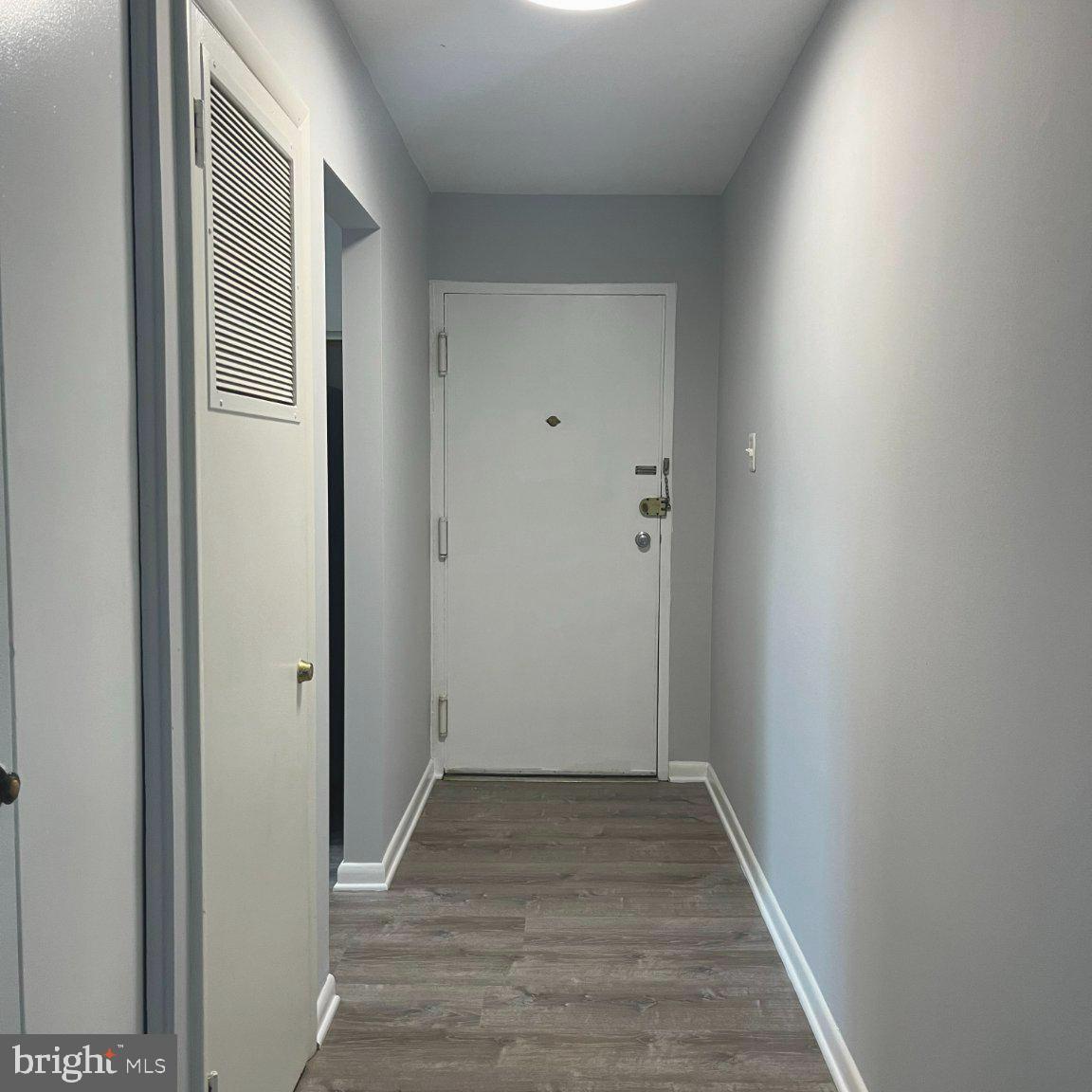 10500 WEYMOUTH STREET 104