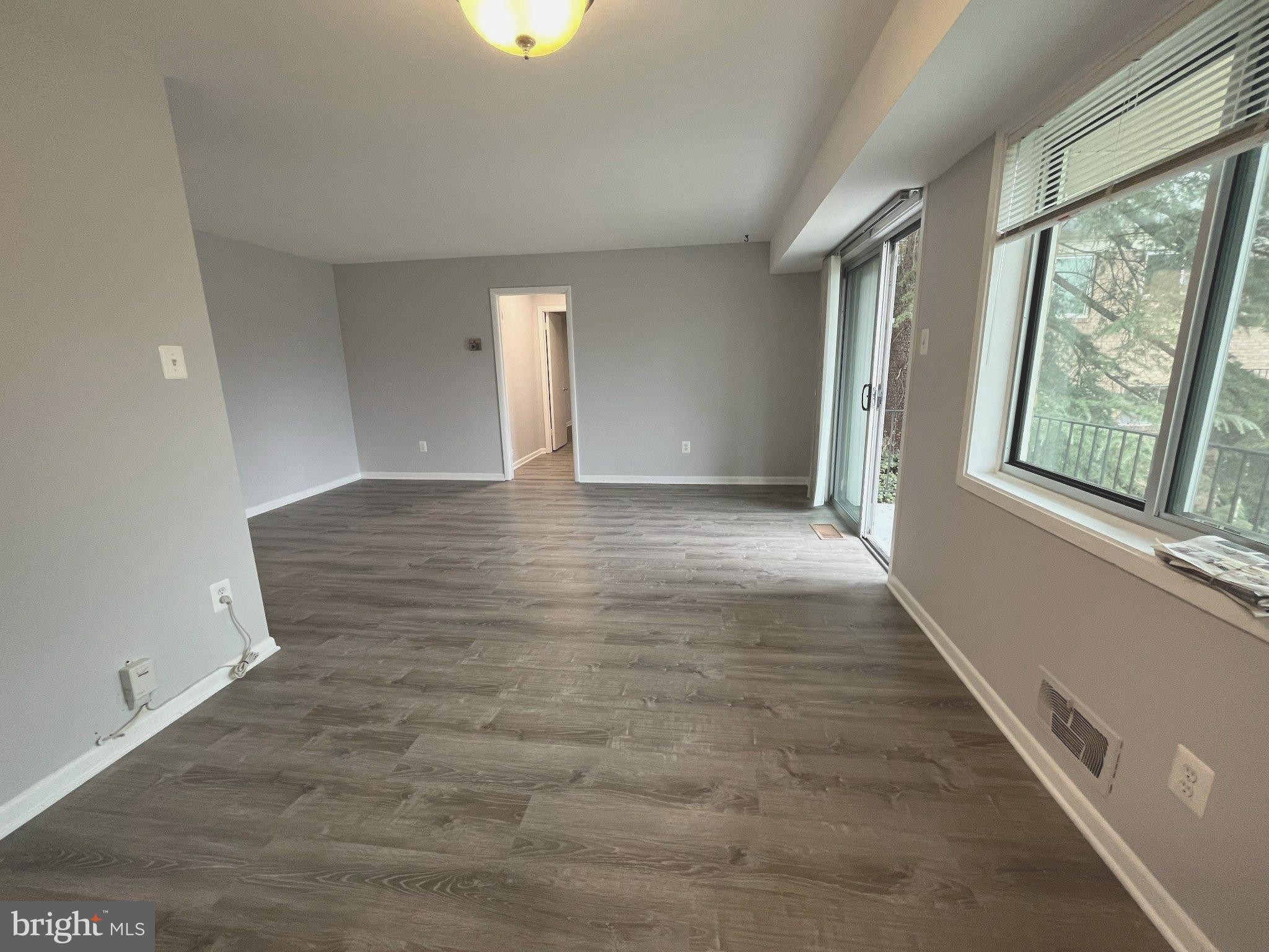 10500 WEYMOUTH STREET 104