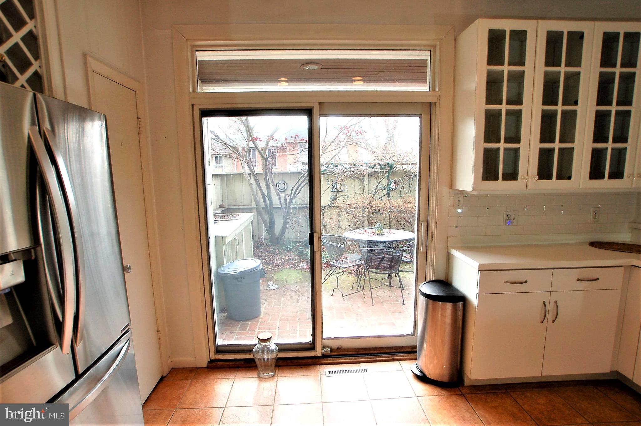 CROSS KEYS - Residential