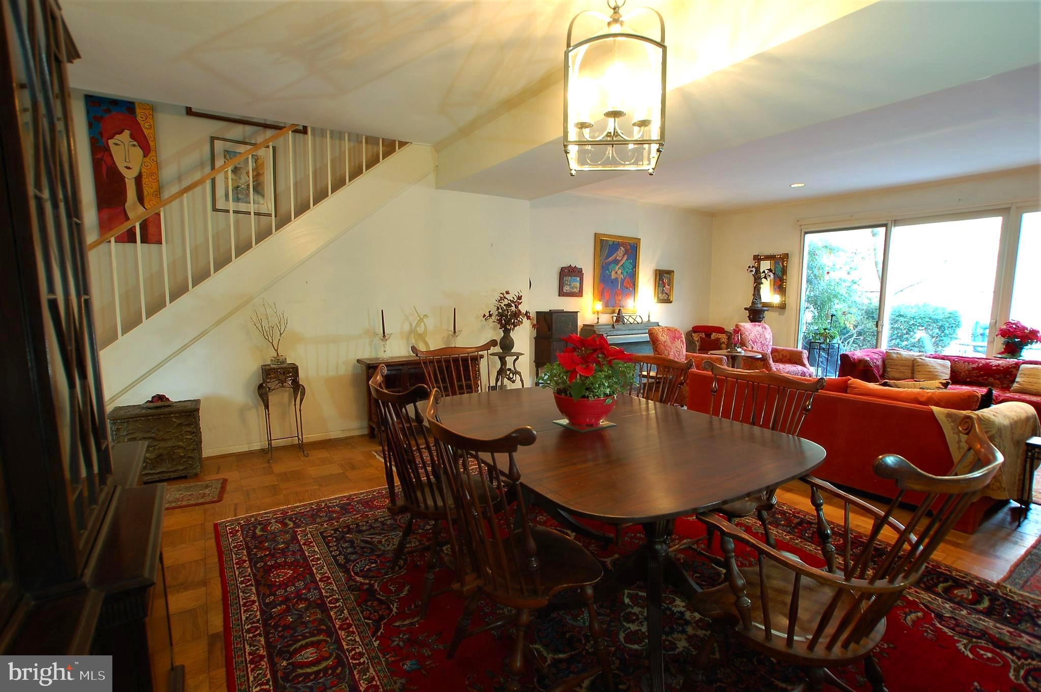 CROSS KEYS - Residential