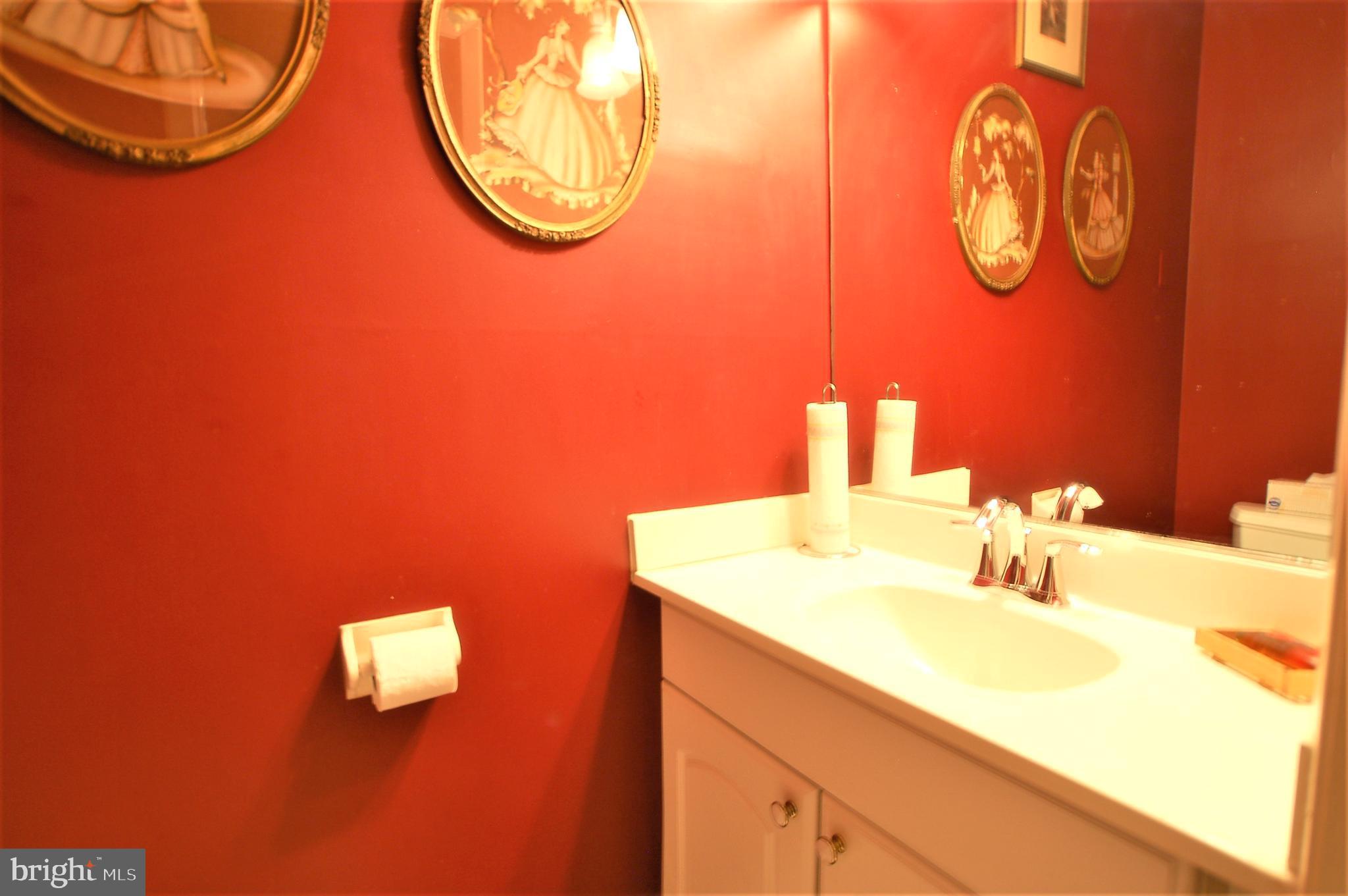 CROSS KEYS - Residential