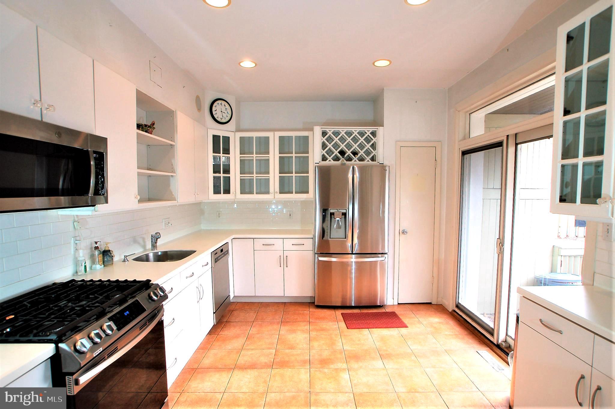 CROSS KEYS - Residential