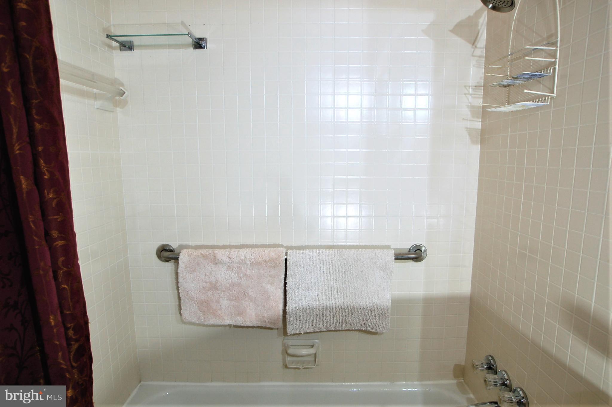 CROSS KEYS - Residential