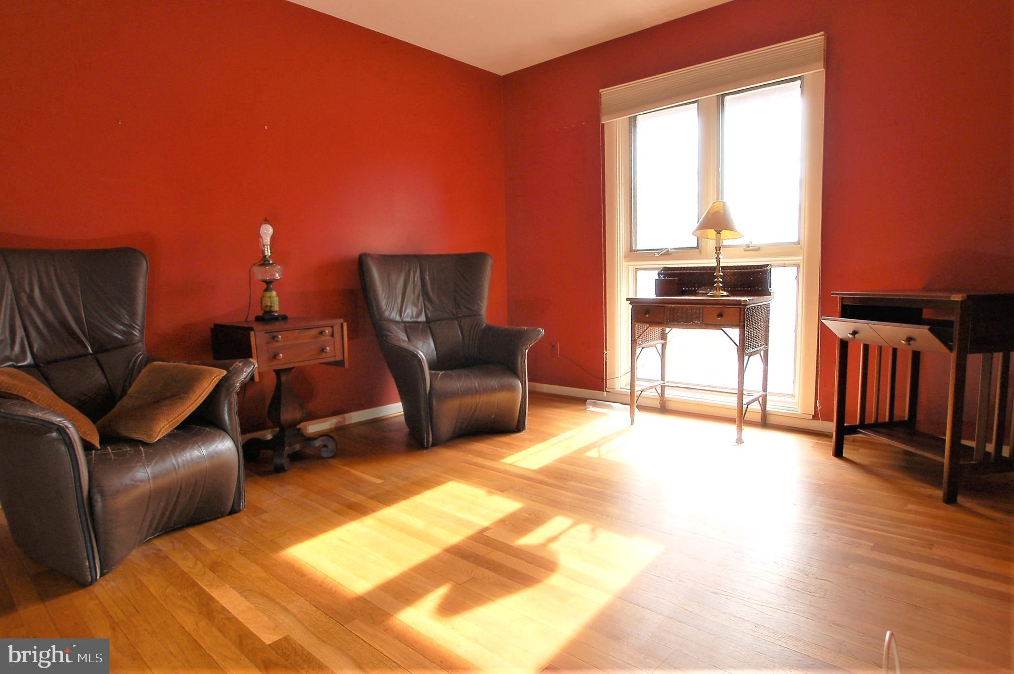 CROSS KEYS - Residential