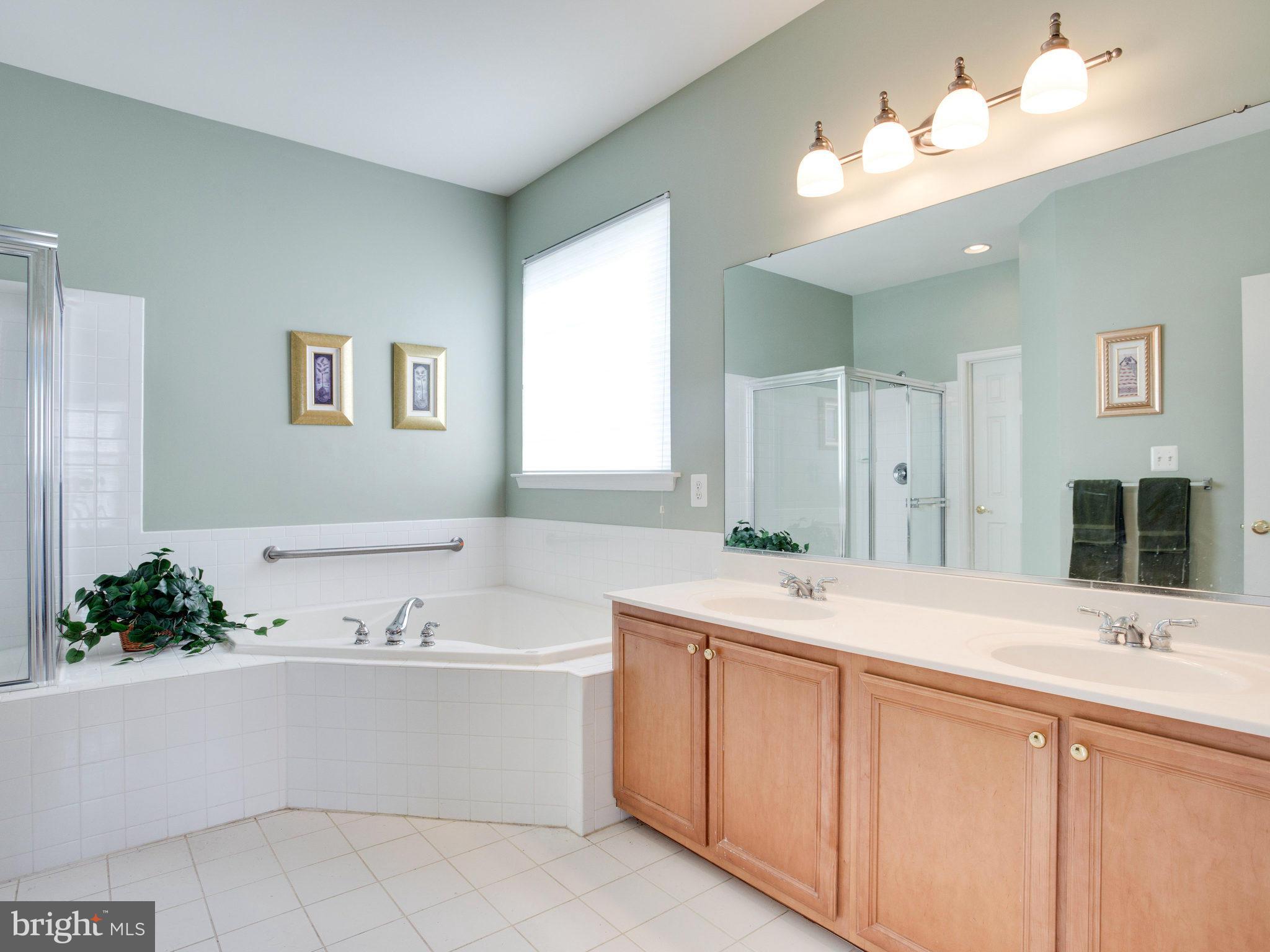 CANTERBURY HEIGHTS - Residential