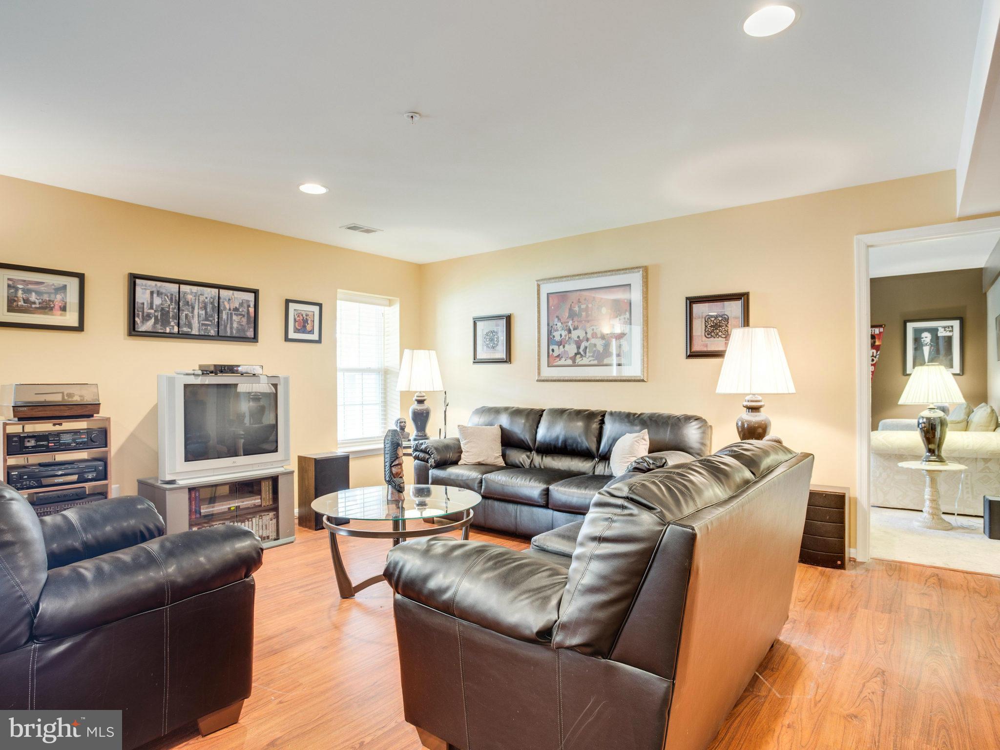 CANTERBURY HEIGHTS - Residential