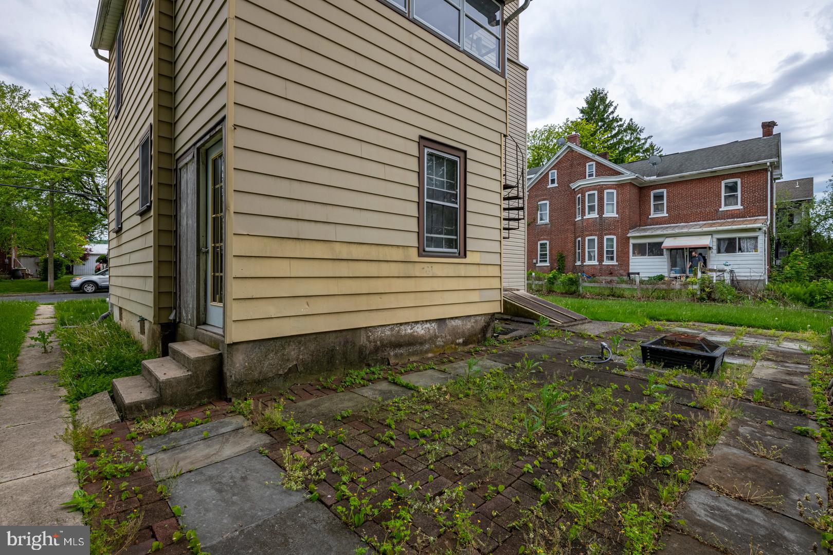 BRANDYWINE MEADOWS - Residential