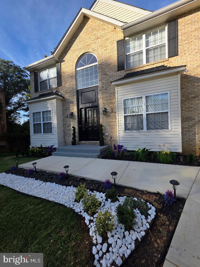 713 BONNIE MEADOW LANE