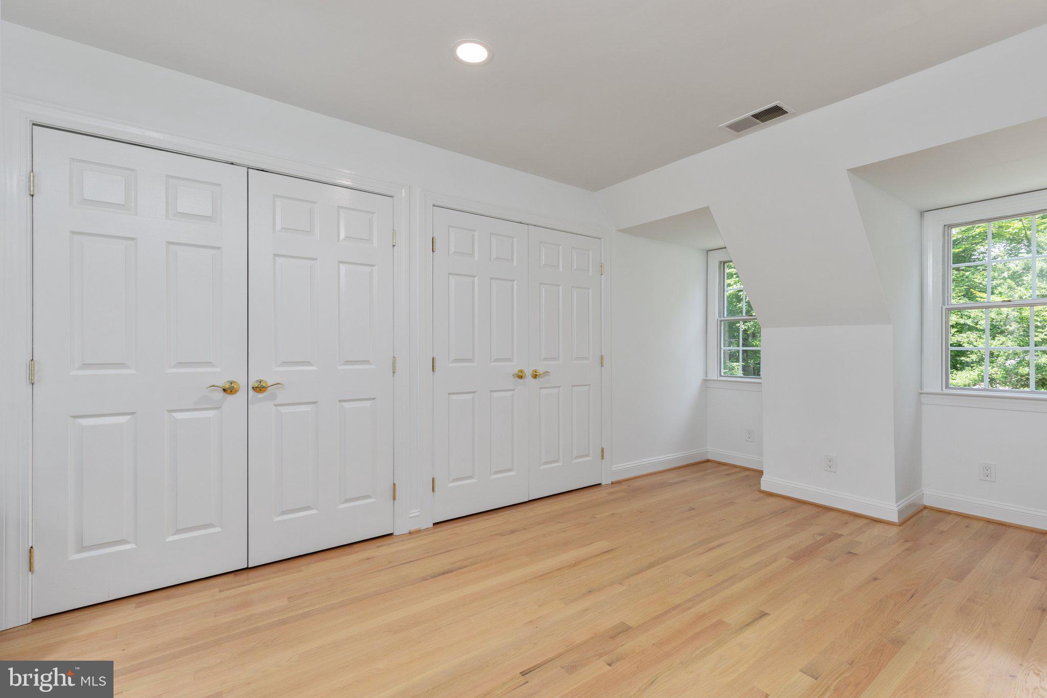 SWIFT RUN TRAILS - Residential