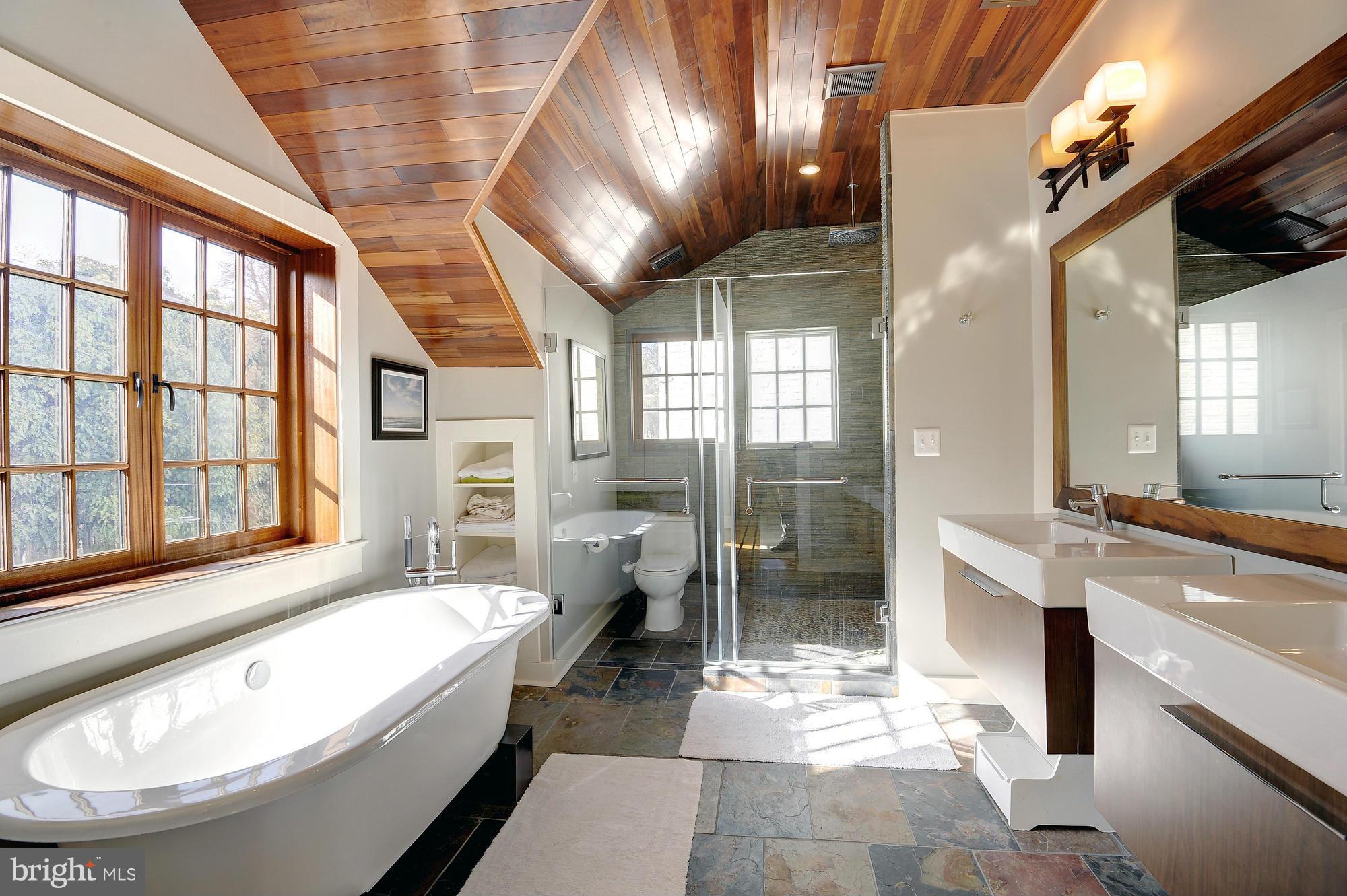 GEORGETOWN - Residential