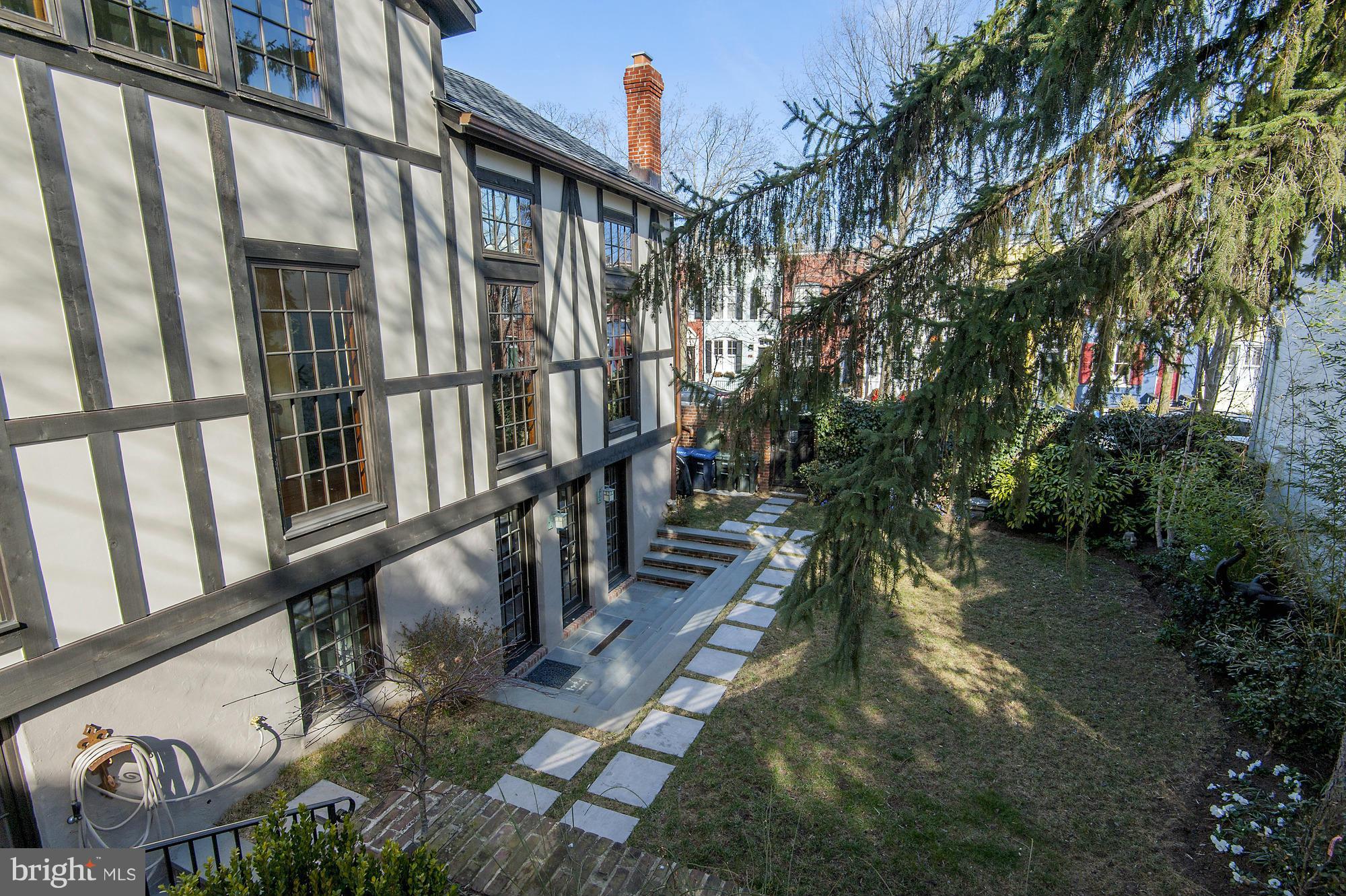 GEORGETOWN - Residential