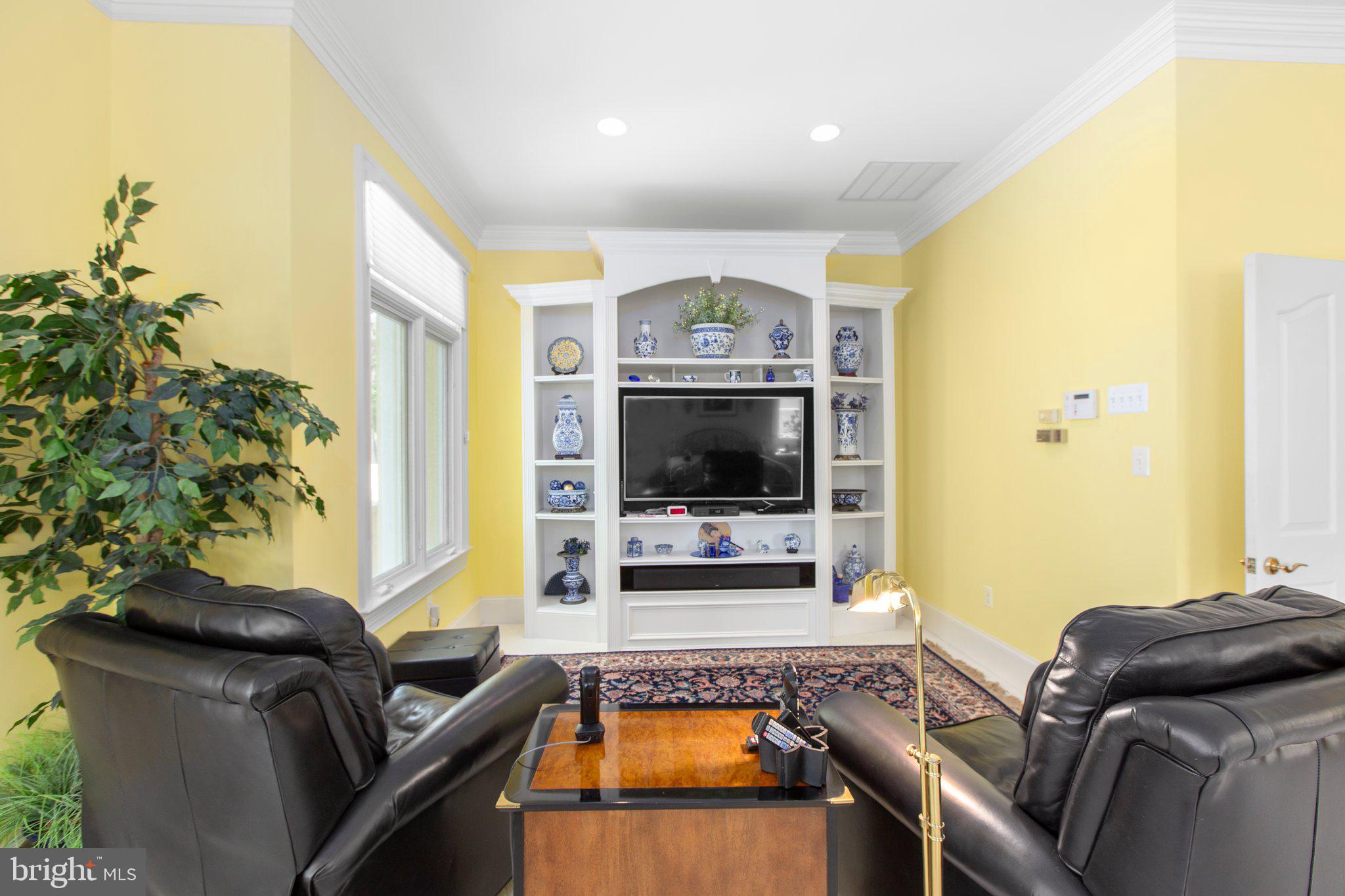 FAWN LAKE - Residential