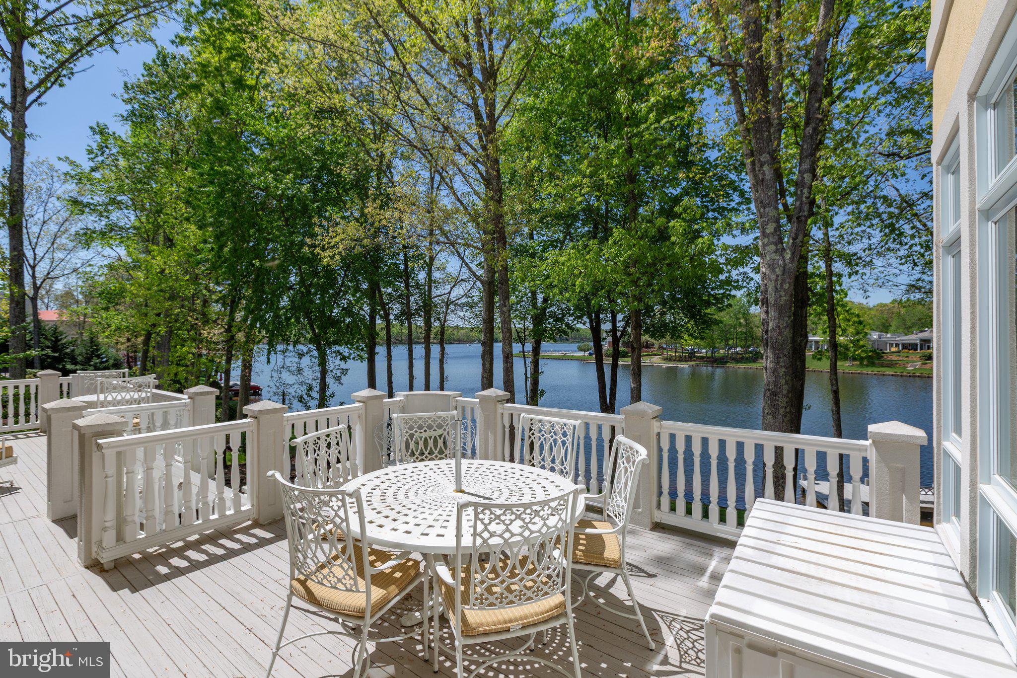 FAWN LAKE - Residential