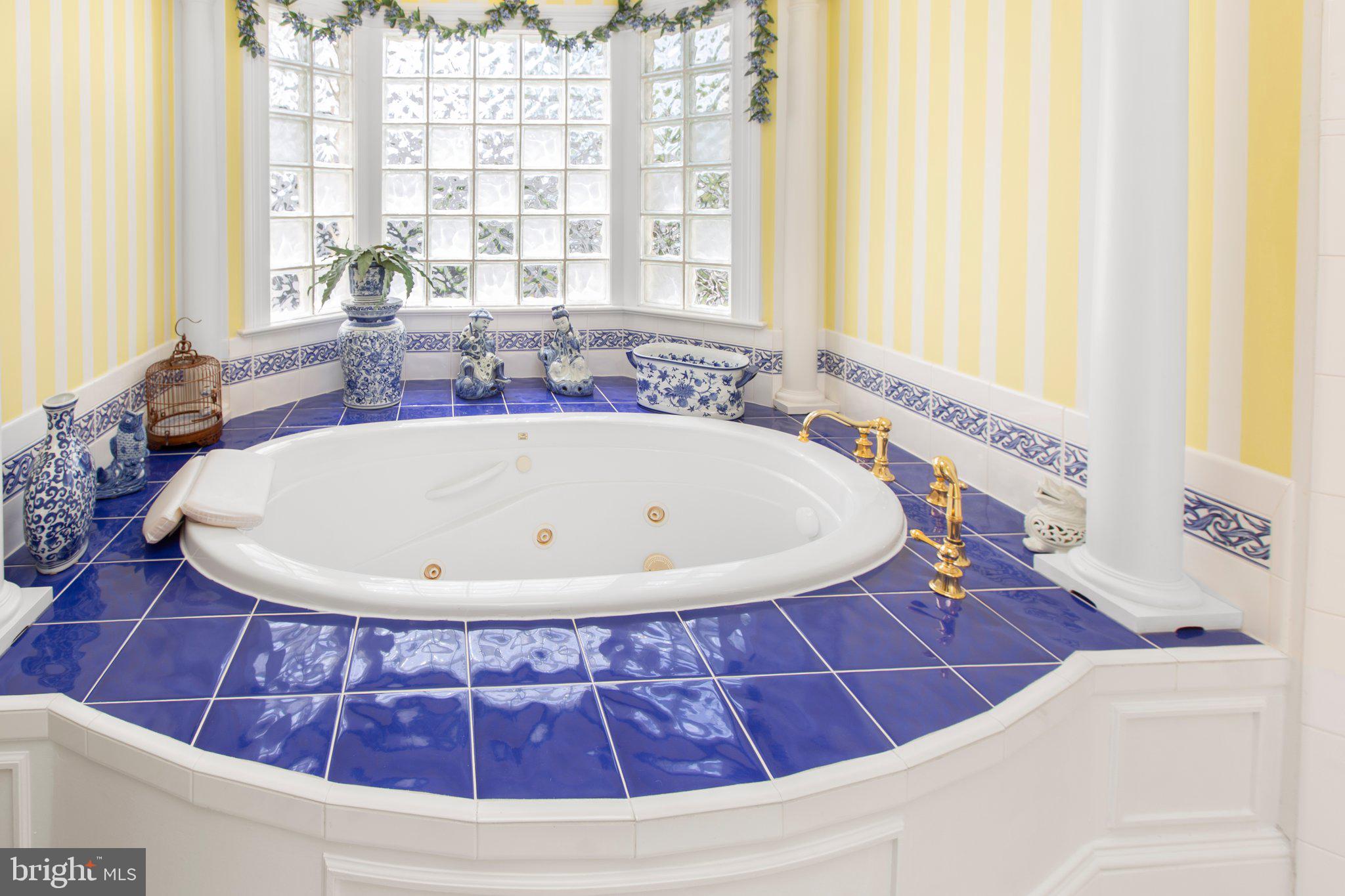 FAWN LAKE - Residential