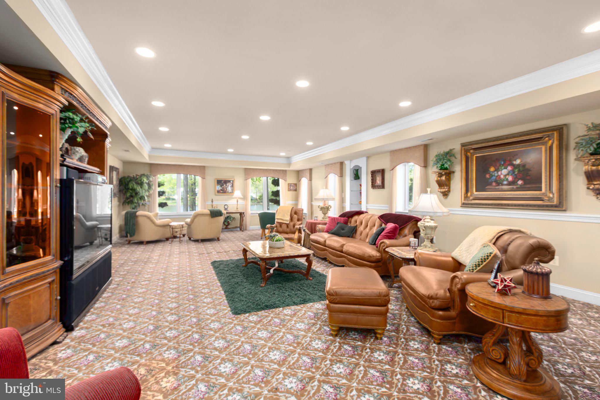 FAWN LAKE - Residential