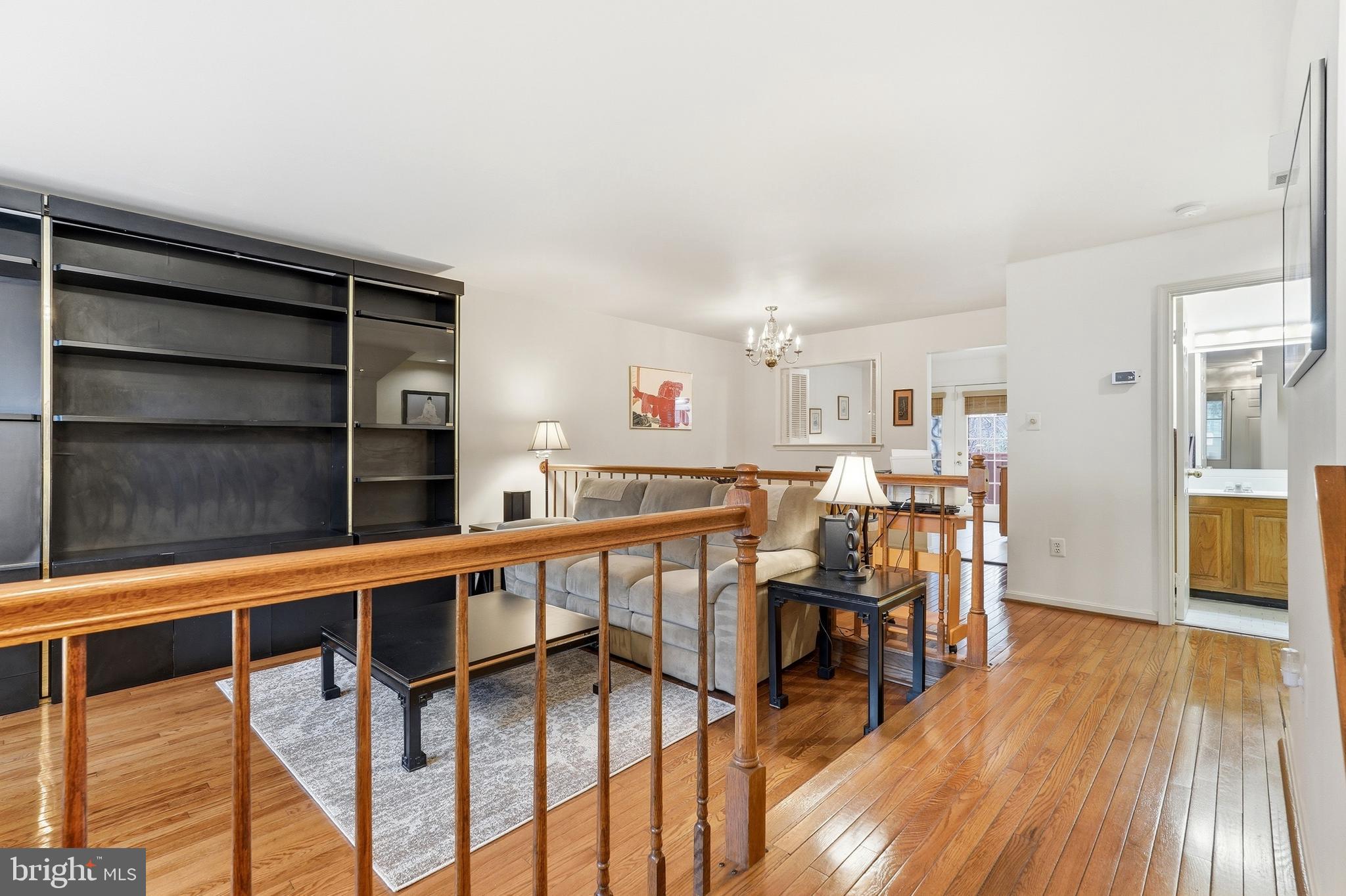 7419 RIDGE OAK COURT