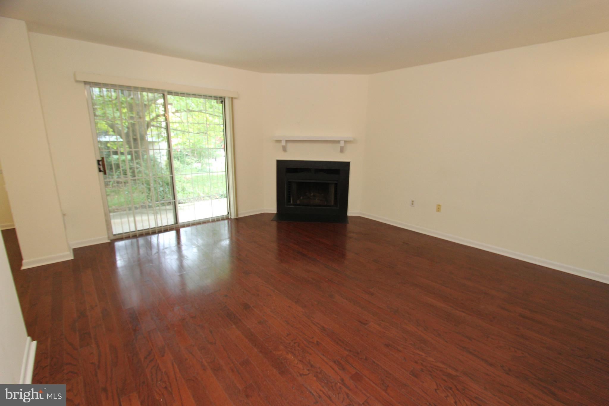 185 VALLEY STREAM CIRCLE