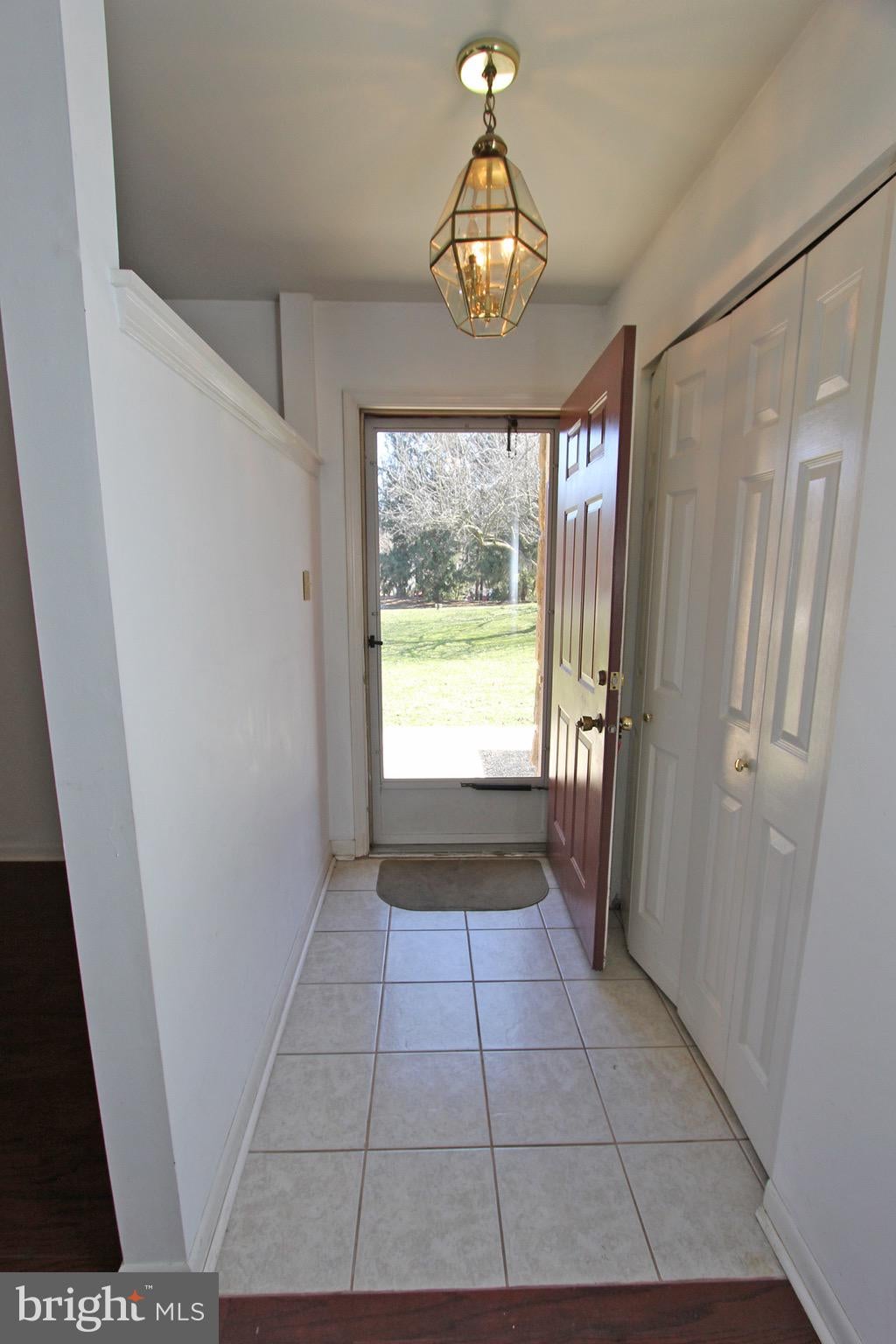 185 VALLEY STREAM CIRCLE