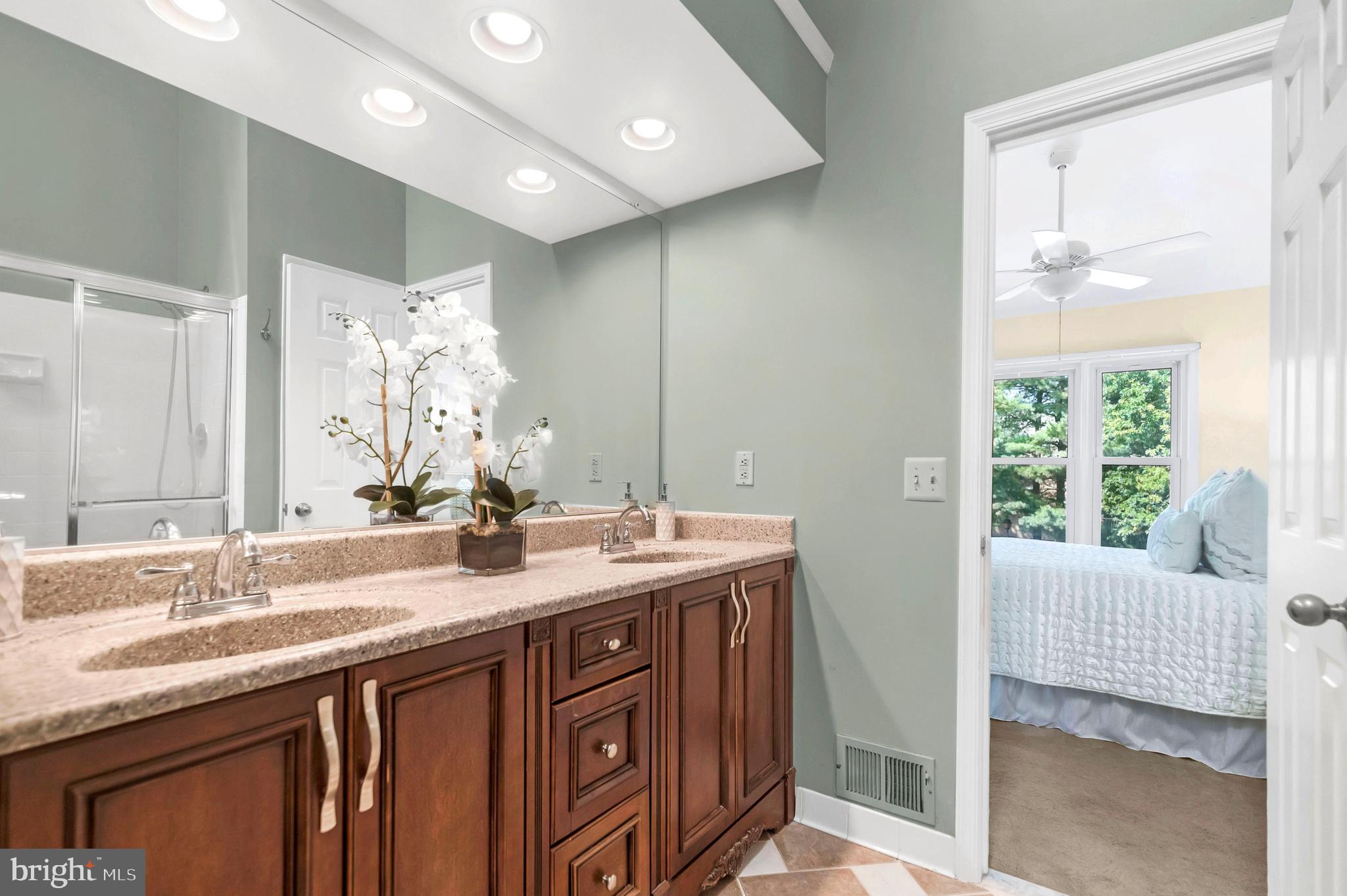 SULLY STATION - Residential