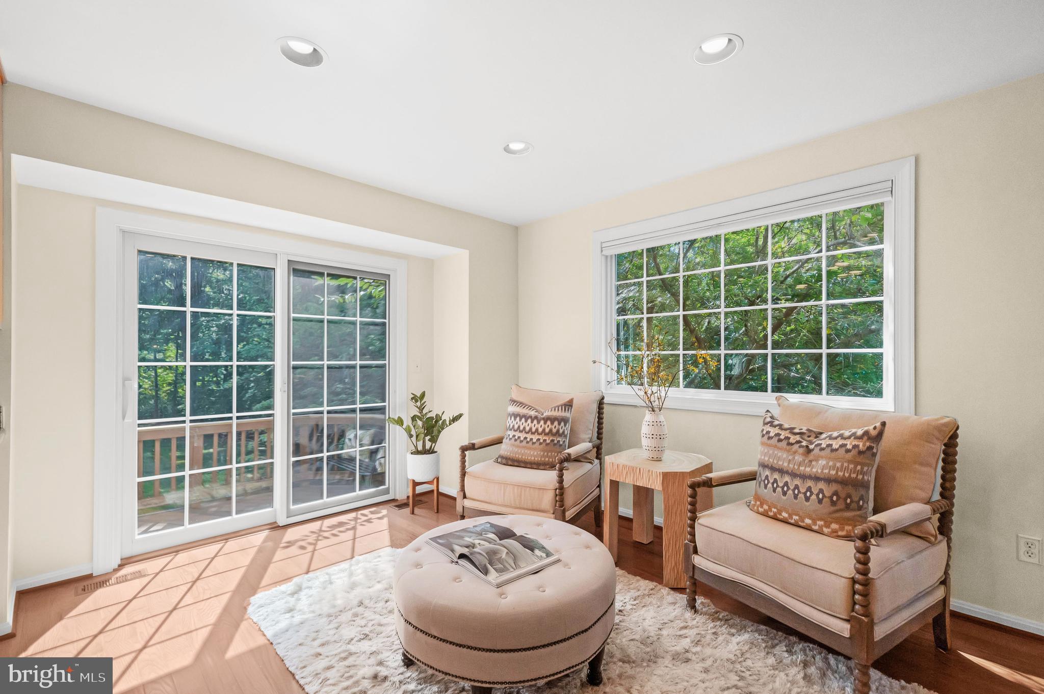 SULLY STATION - Residential