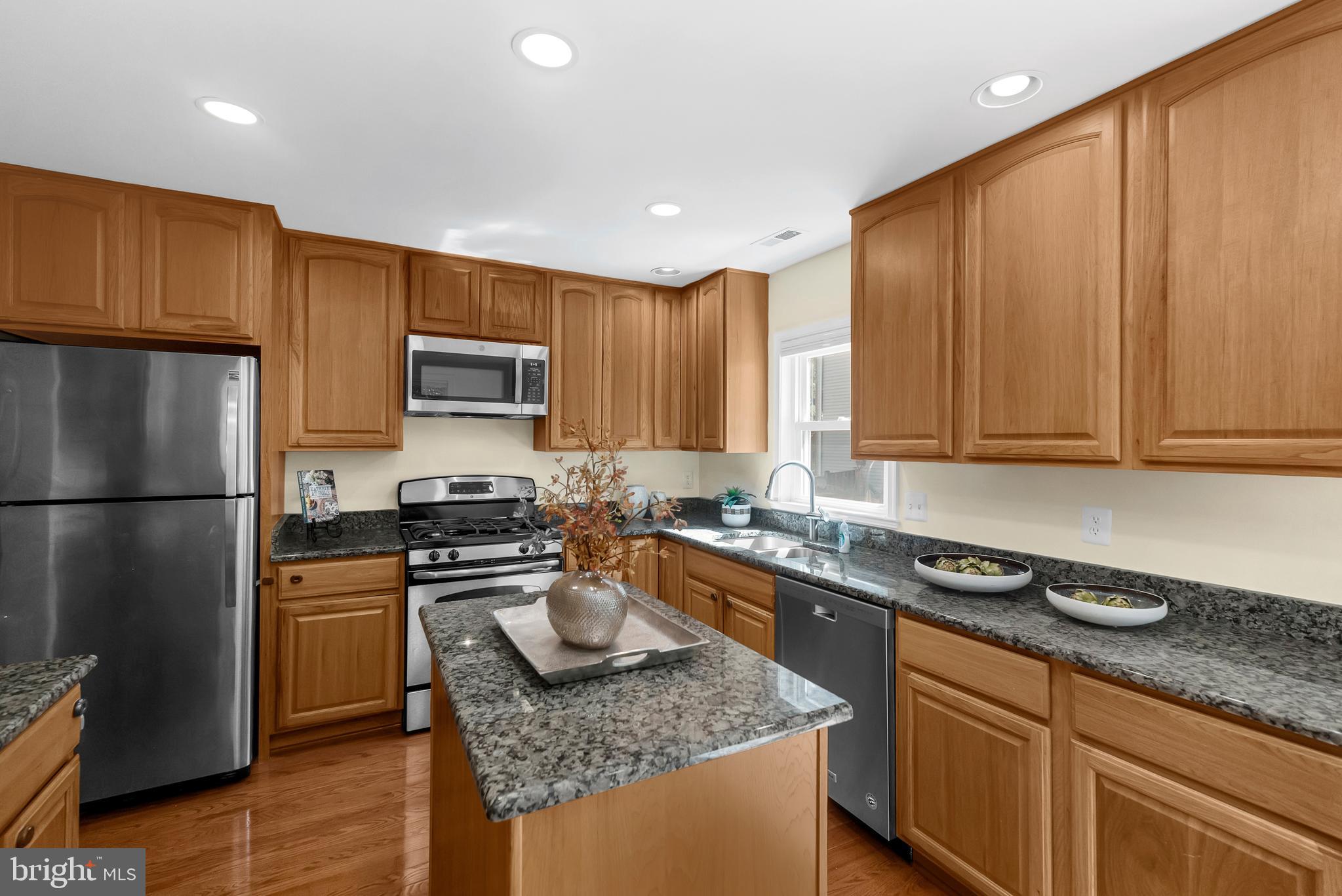 SULLY STATION - Residential