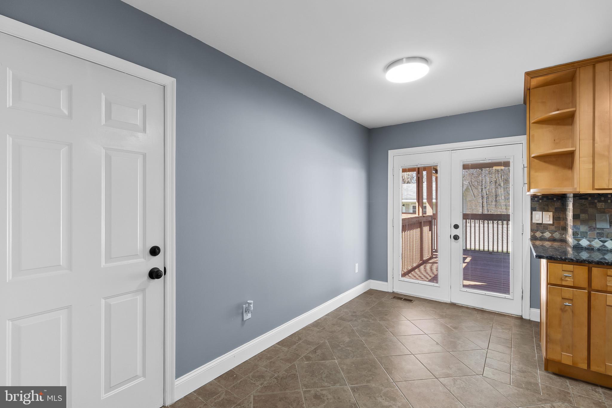 FRENCHTOWN WOODS - Residential