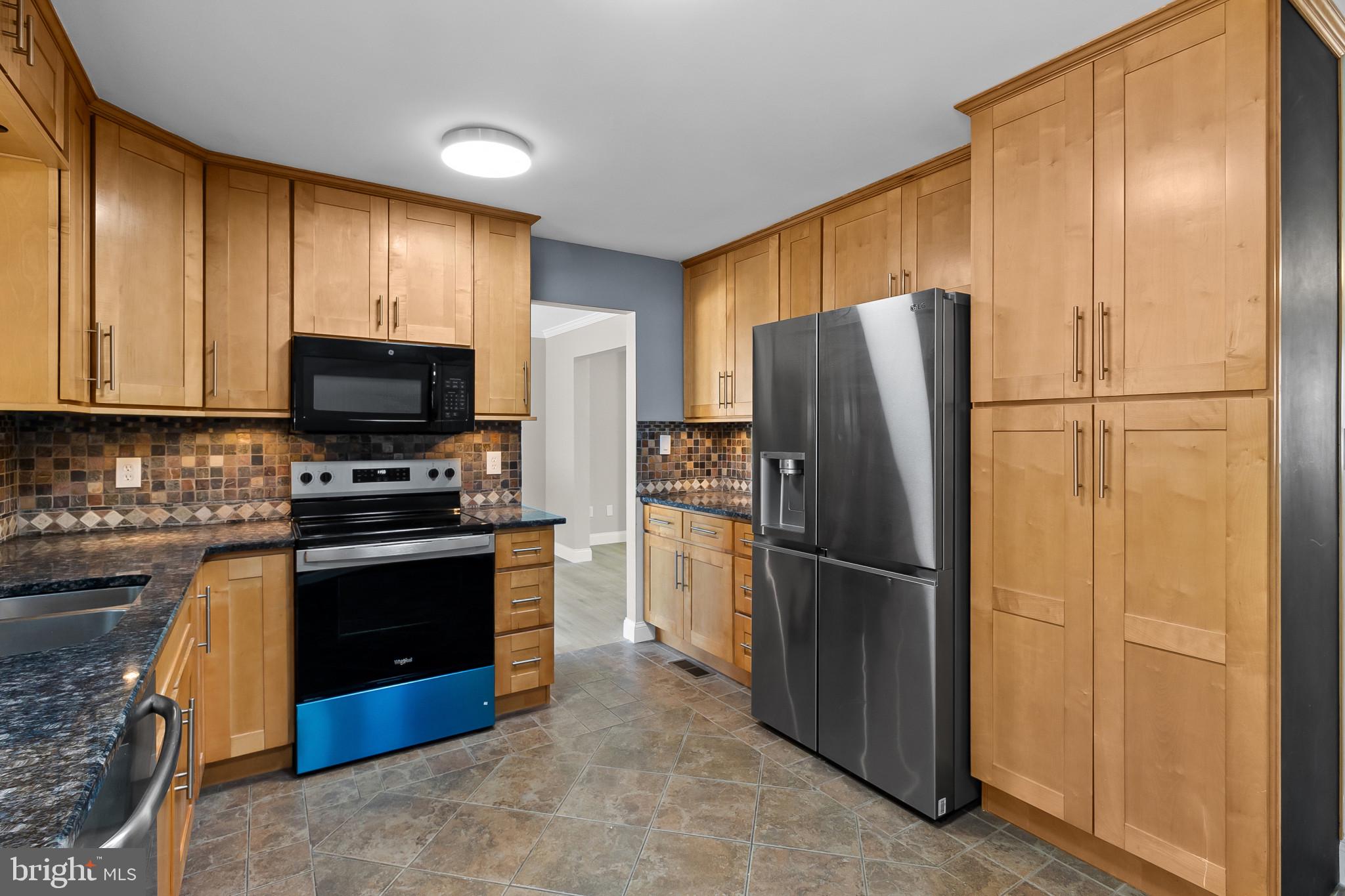 FRENCHTOWN WOODS - Residential