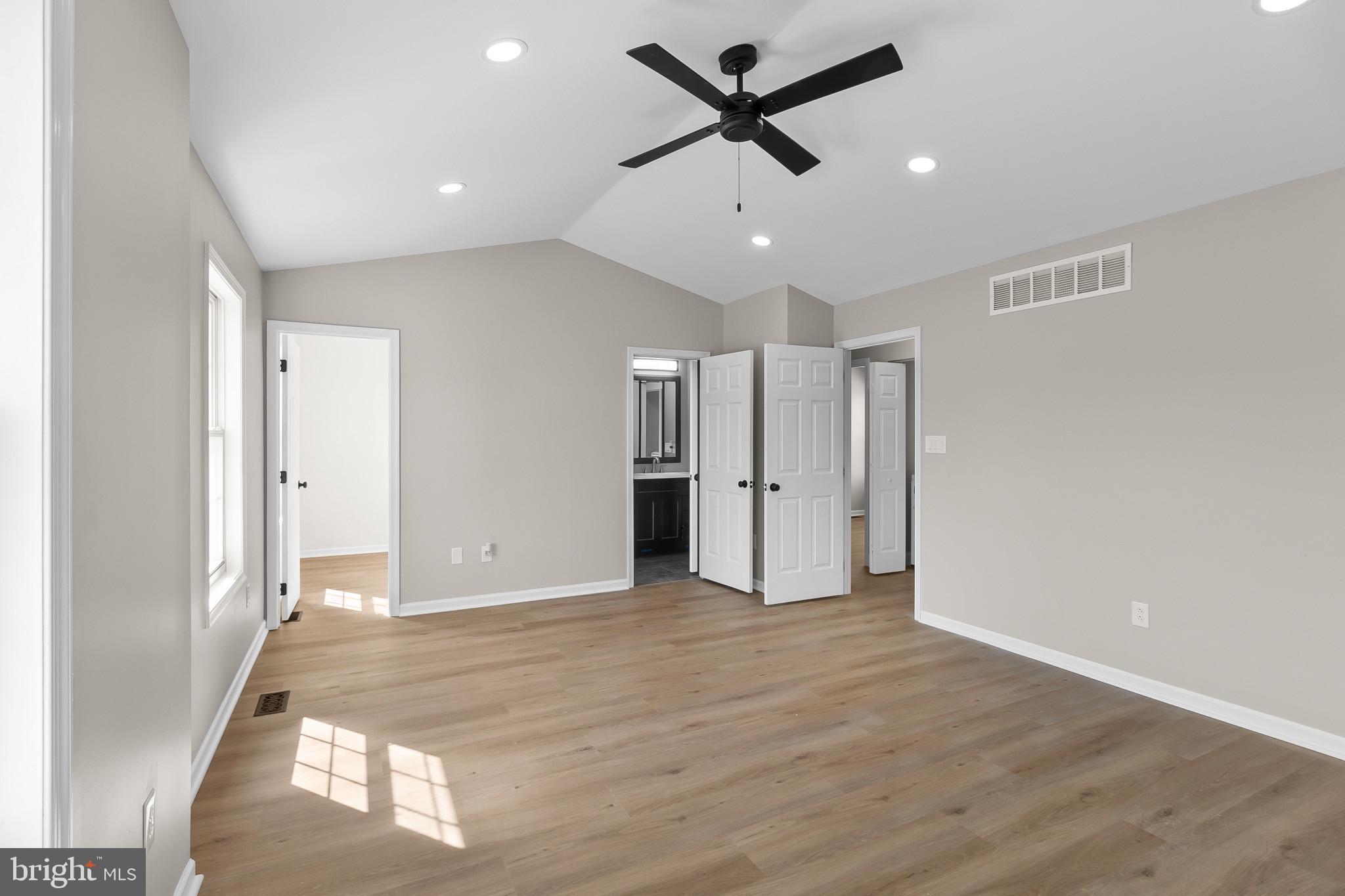 FRENCHTOWN WOODS - Residential