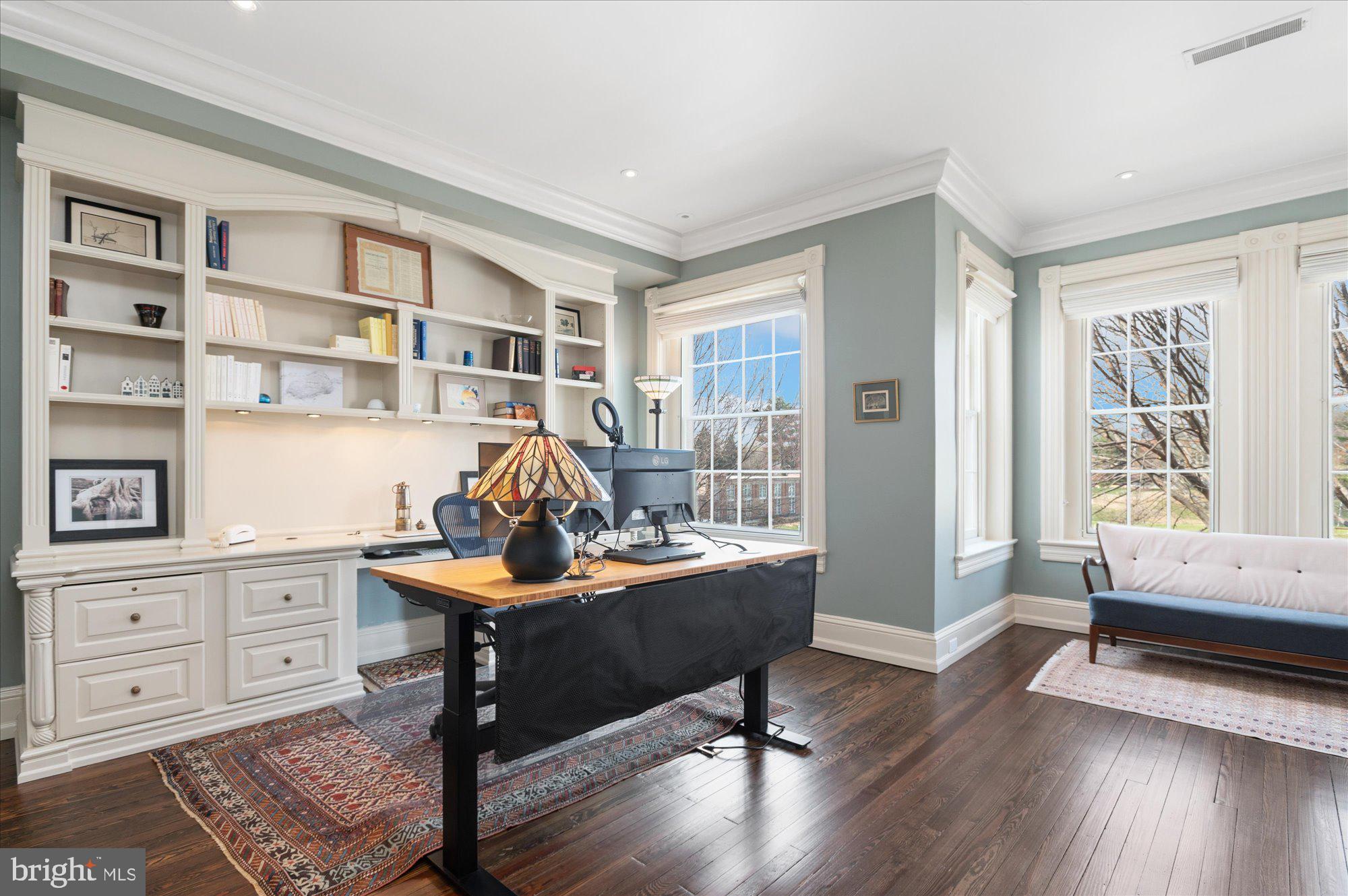 GEORGETOWN - Residential
