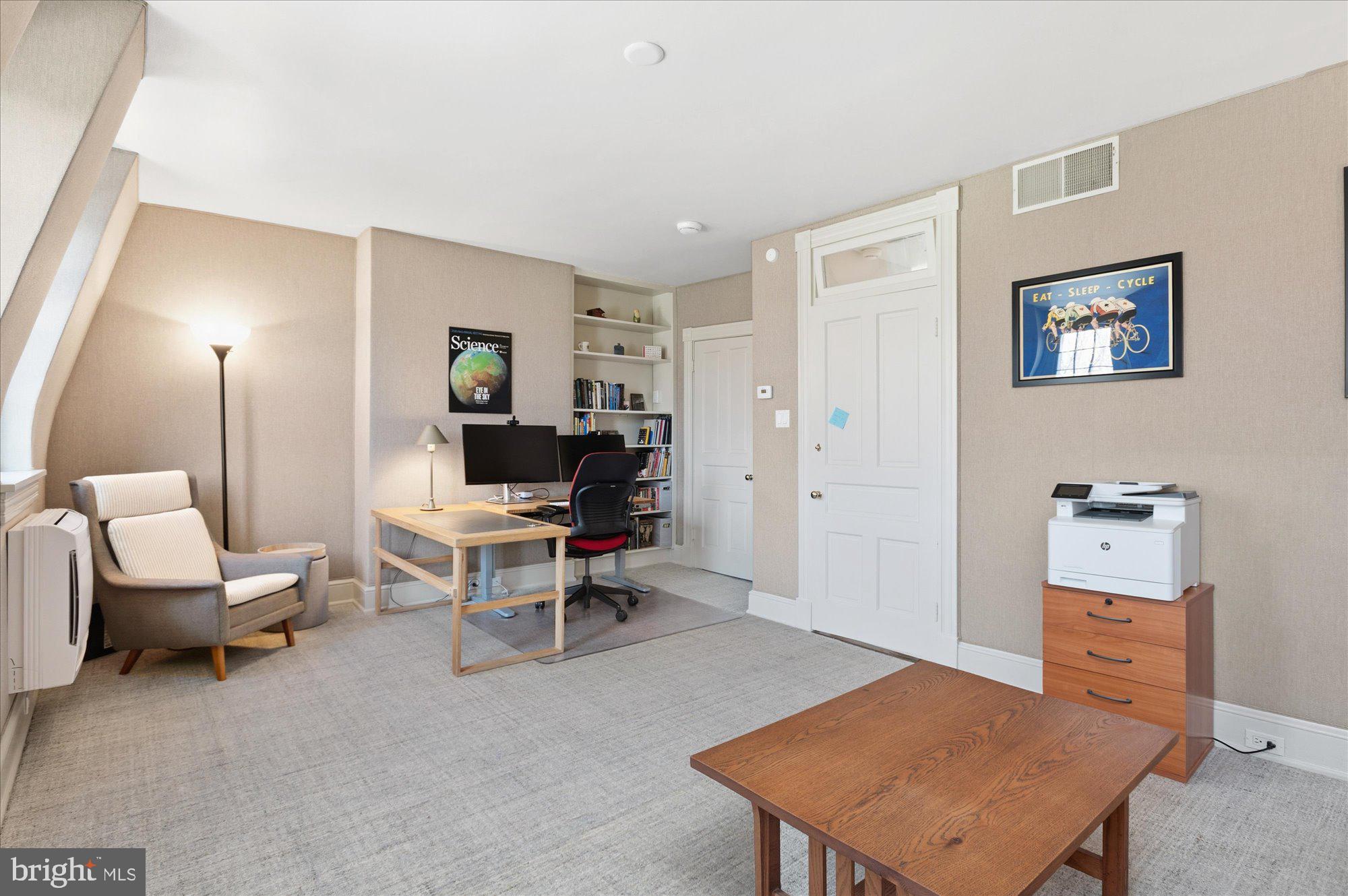 GEORGETOWN - Residential