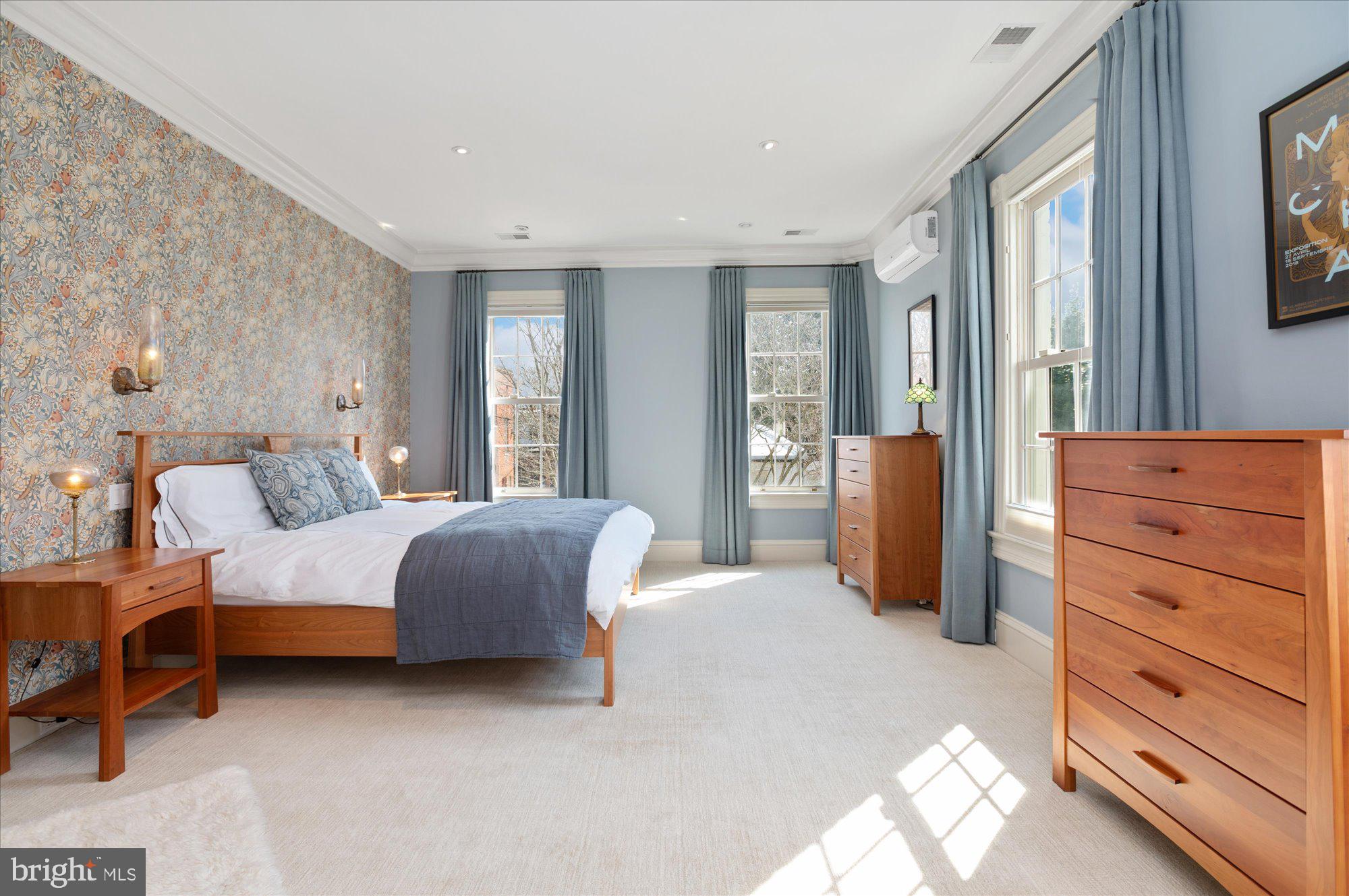 GEORGETOWN - Residential