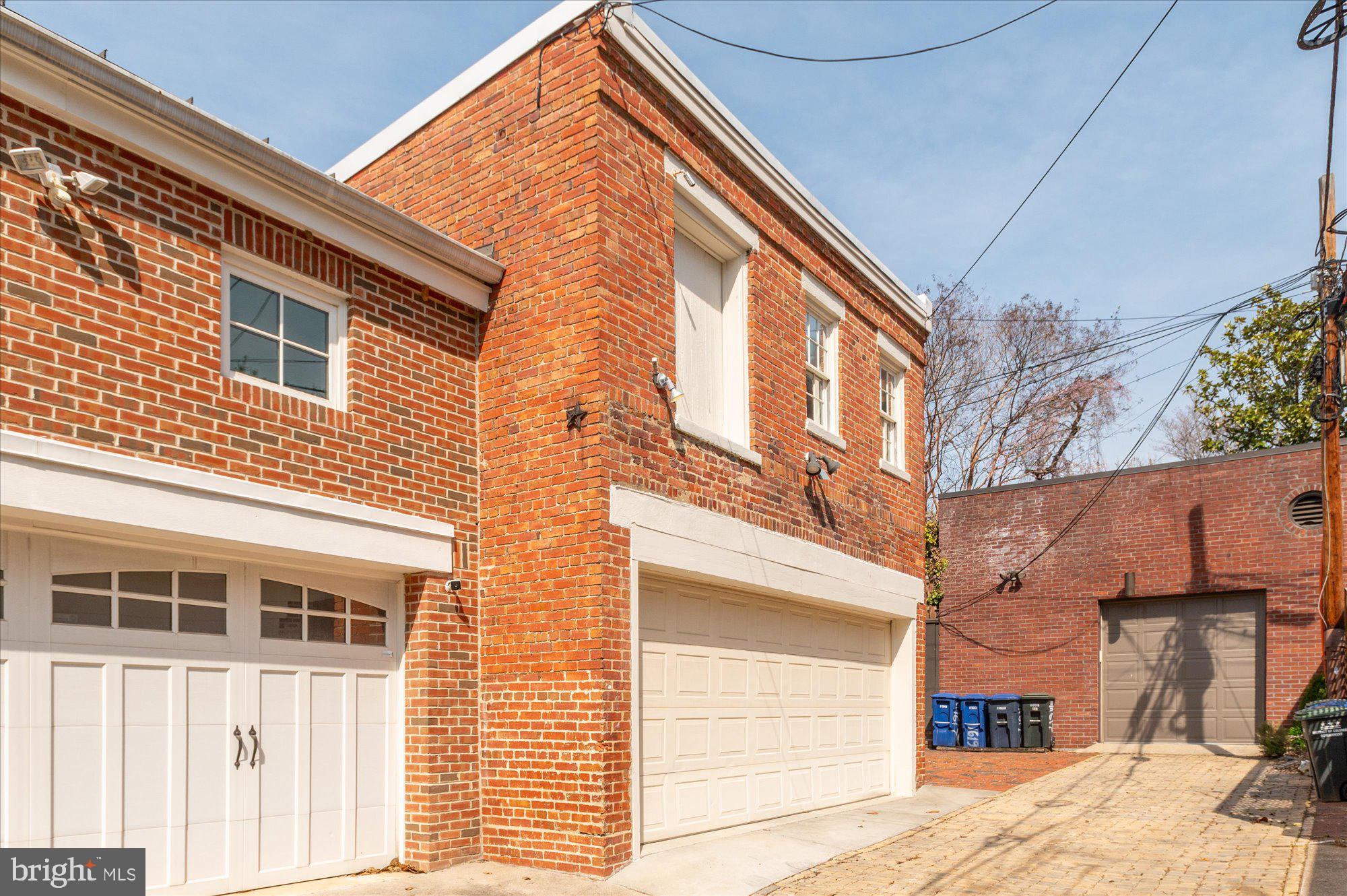 GEORGETOWN - Residential
