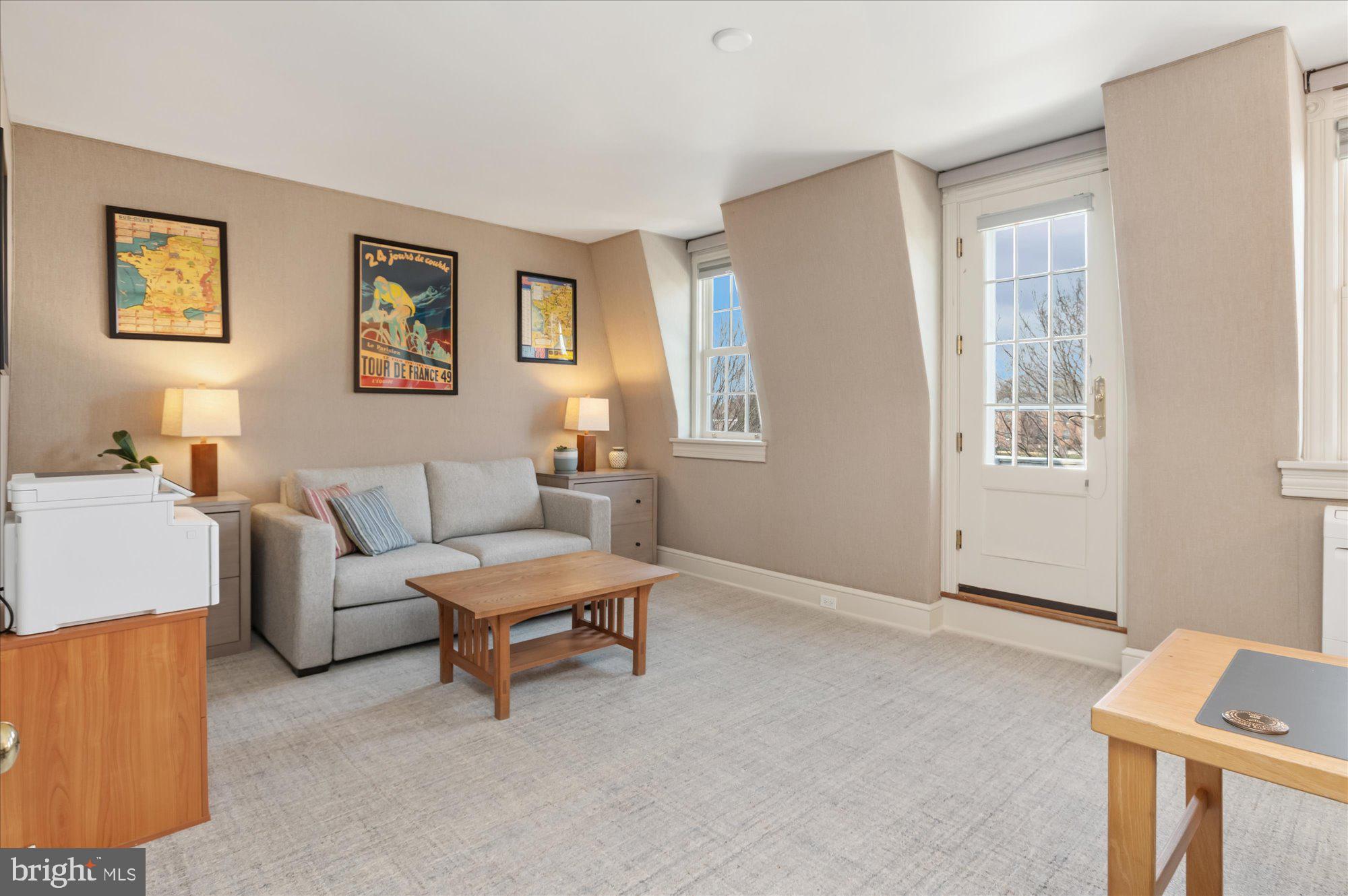 GEORGETOWN - Residential