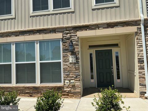 Townhouse For Rent - 360 Coastal Avenue #103<br/> STAFFORD, VA 22554